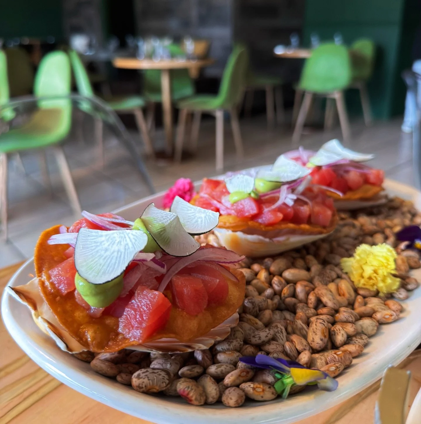 Fresh. Colorful. Vibrant. Unforgettable.
Our Tuna Tostada is calling&mdash;yellowfin tuna, fresh avocado, ponzu sauce, herb oil, and red onions.
Your table at Enigma awaits! 💚

#enigmageneva #genevail #genevaillinois #downtowngeneva #chicagofoodie