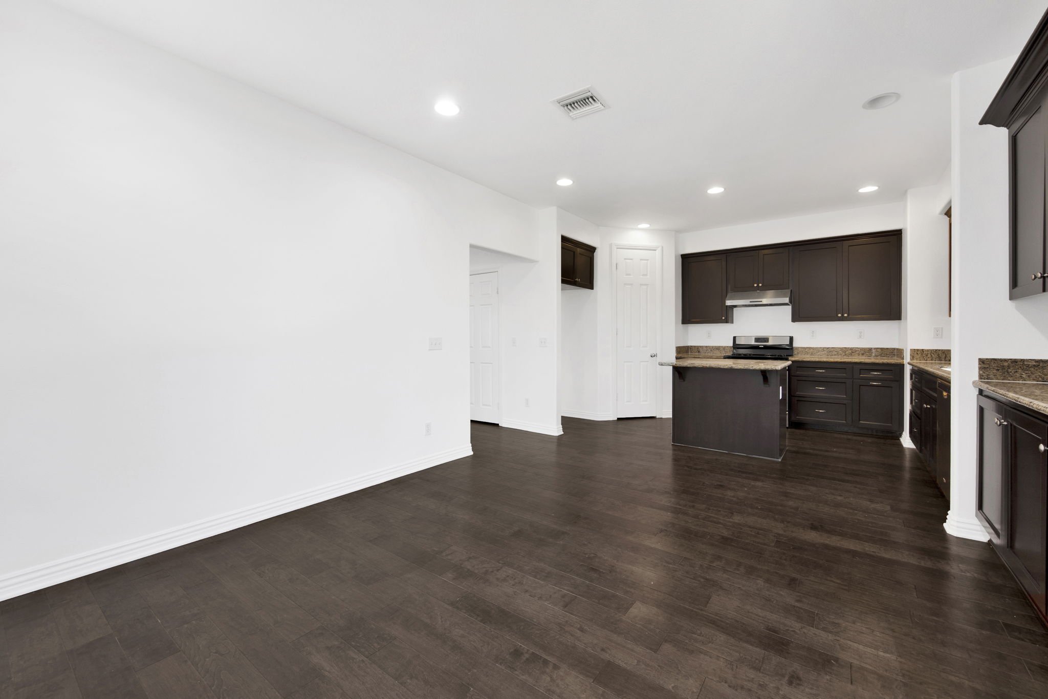 9-web-or-mls-202601201661OrchidWayGardenaCA -07.jpg