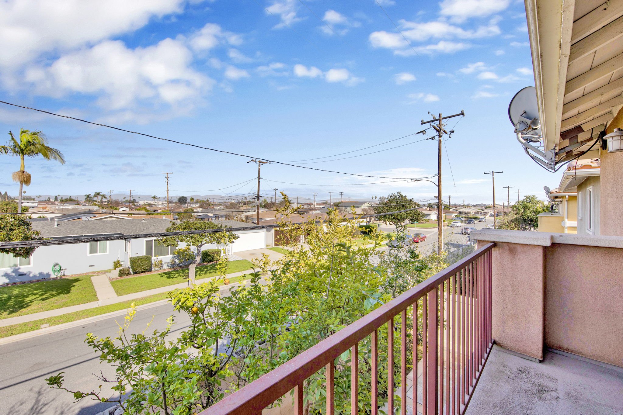 22-web-or-mls-202601201661OrchidWayGardenaCA -16.jpg