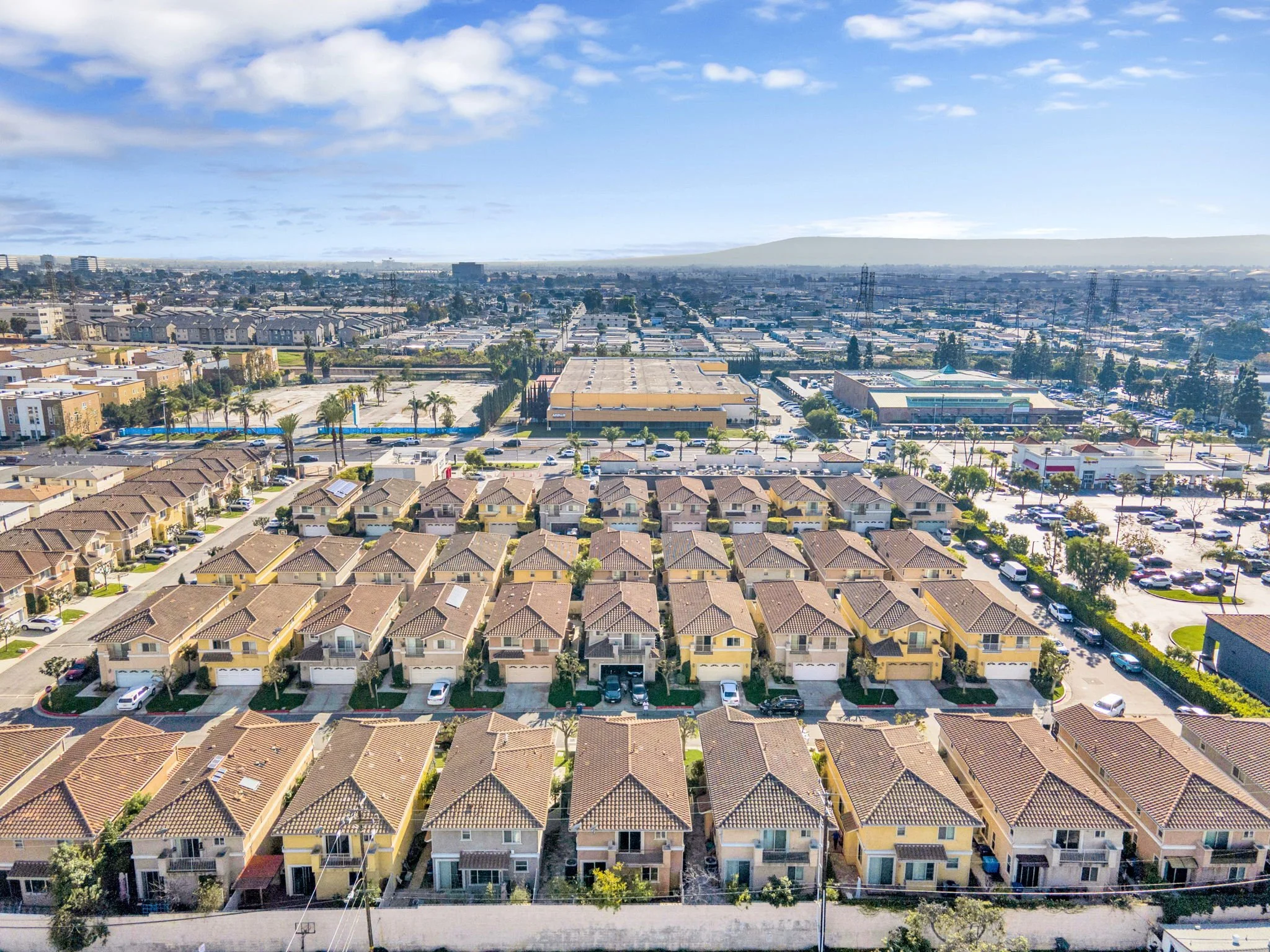 43-web-or-mls-202601201661OrchidWayGardenaCA -40.jpg