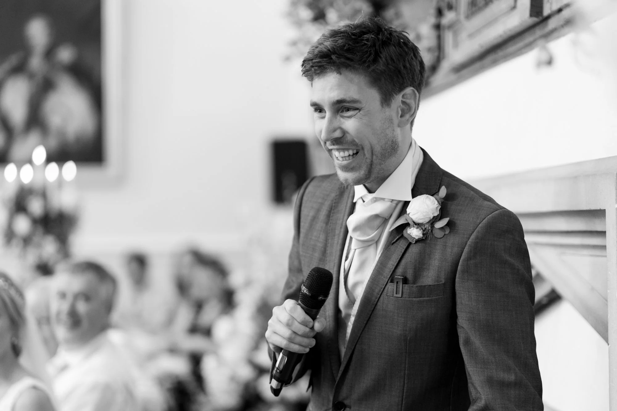 Farnham+Castle+Wedding+Photography_53.jpg