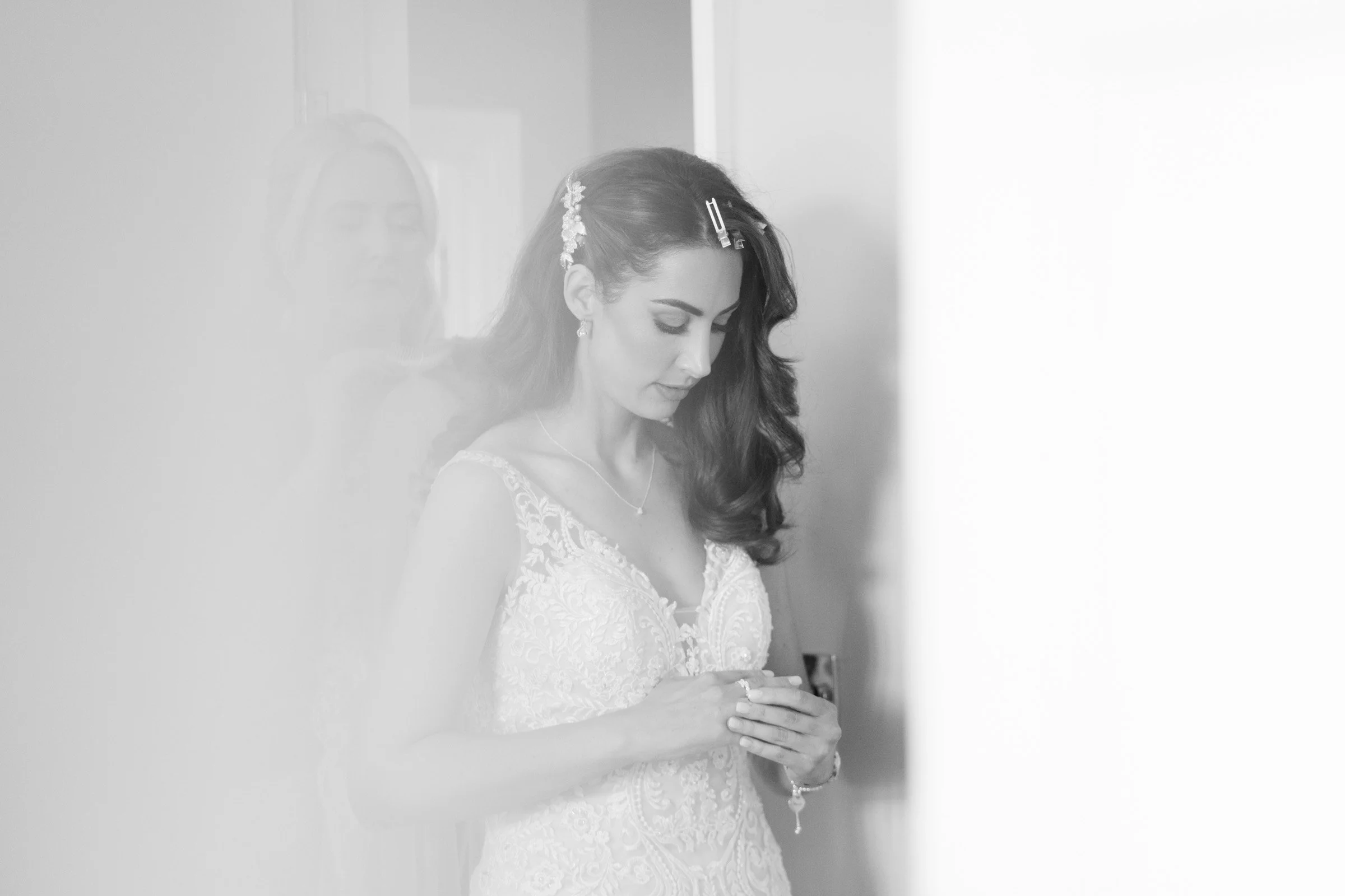 Northbrook-Park-Wedding-Photographer-4.jpg