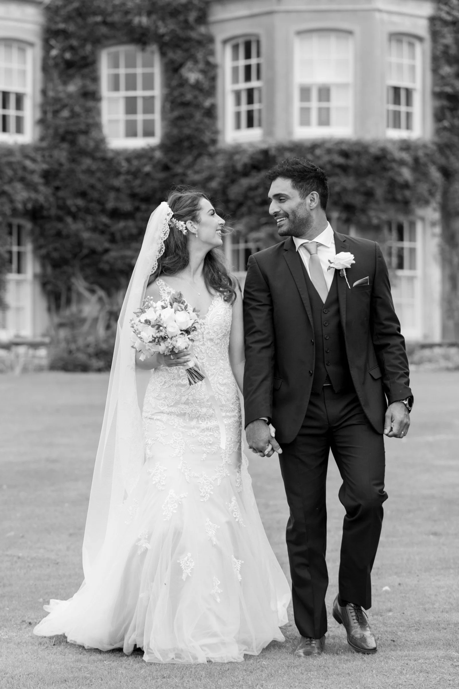 Northbrook-Park-Wedding-Photographer-27.jpg