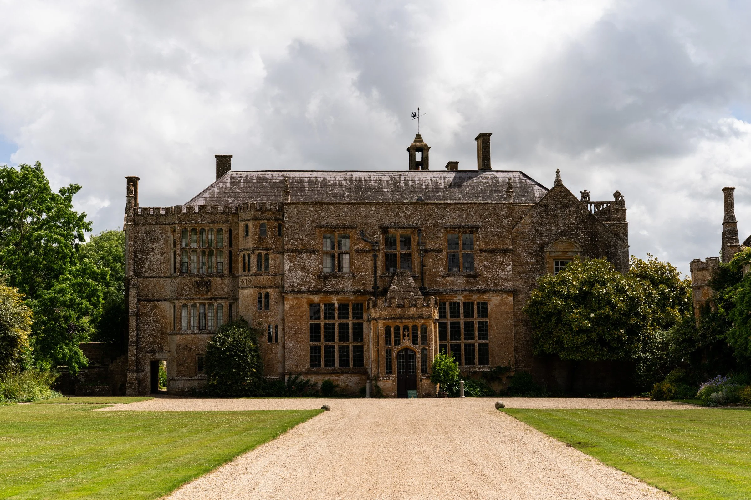 Brymton-House-Wedding-Photographer-65.jpg