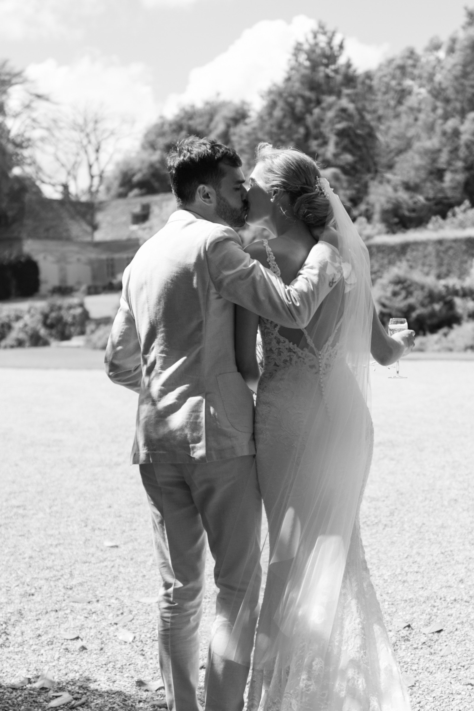 Brympton-House-Wedding-Photographer-26.jpg