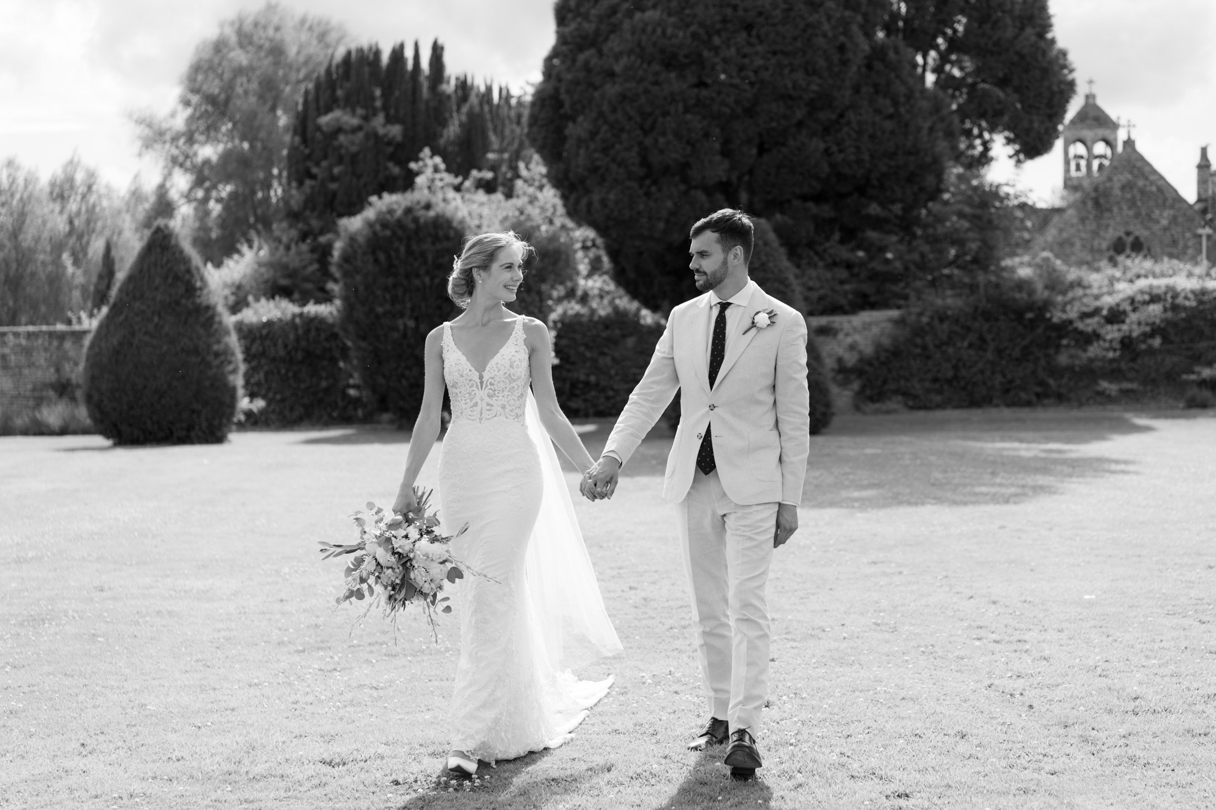 Brympton-House-Wedding-Photographer-37.jpg