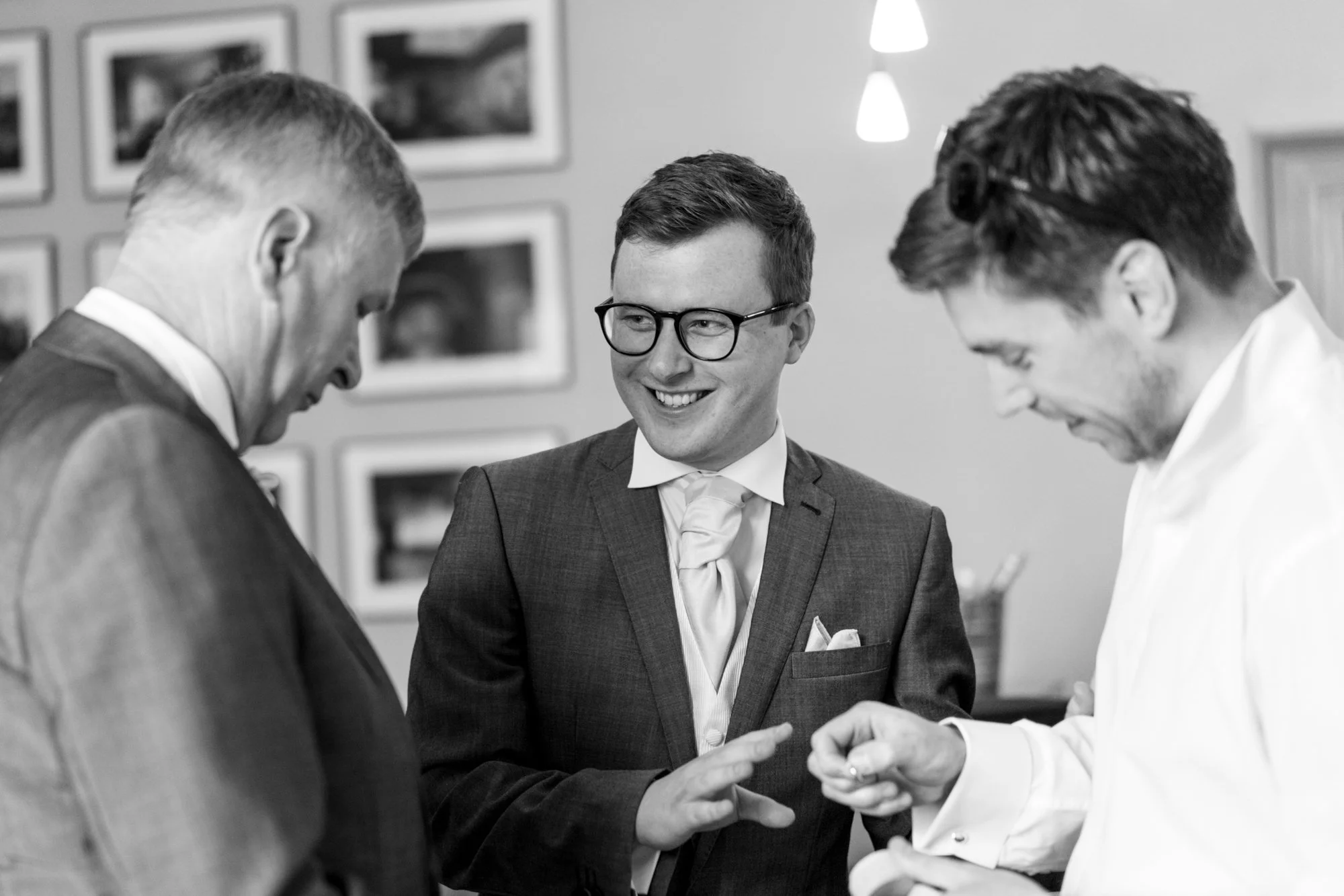 Farnham+Castle+Wedding+Photography_4.jpg