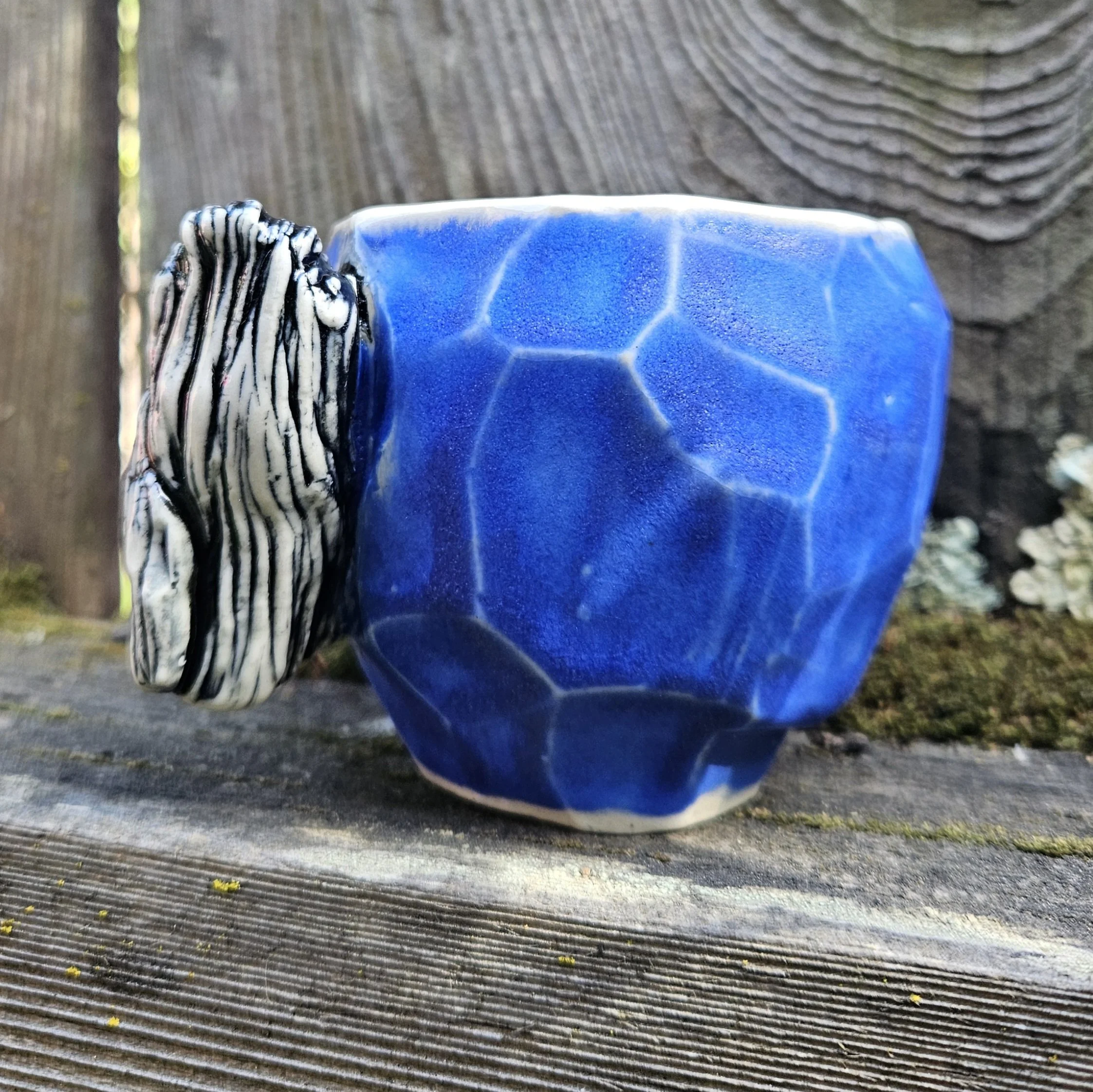 ingigo cup with handle.jpg