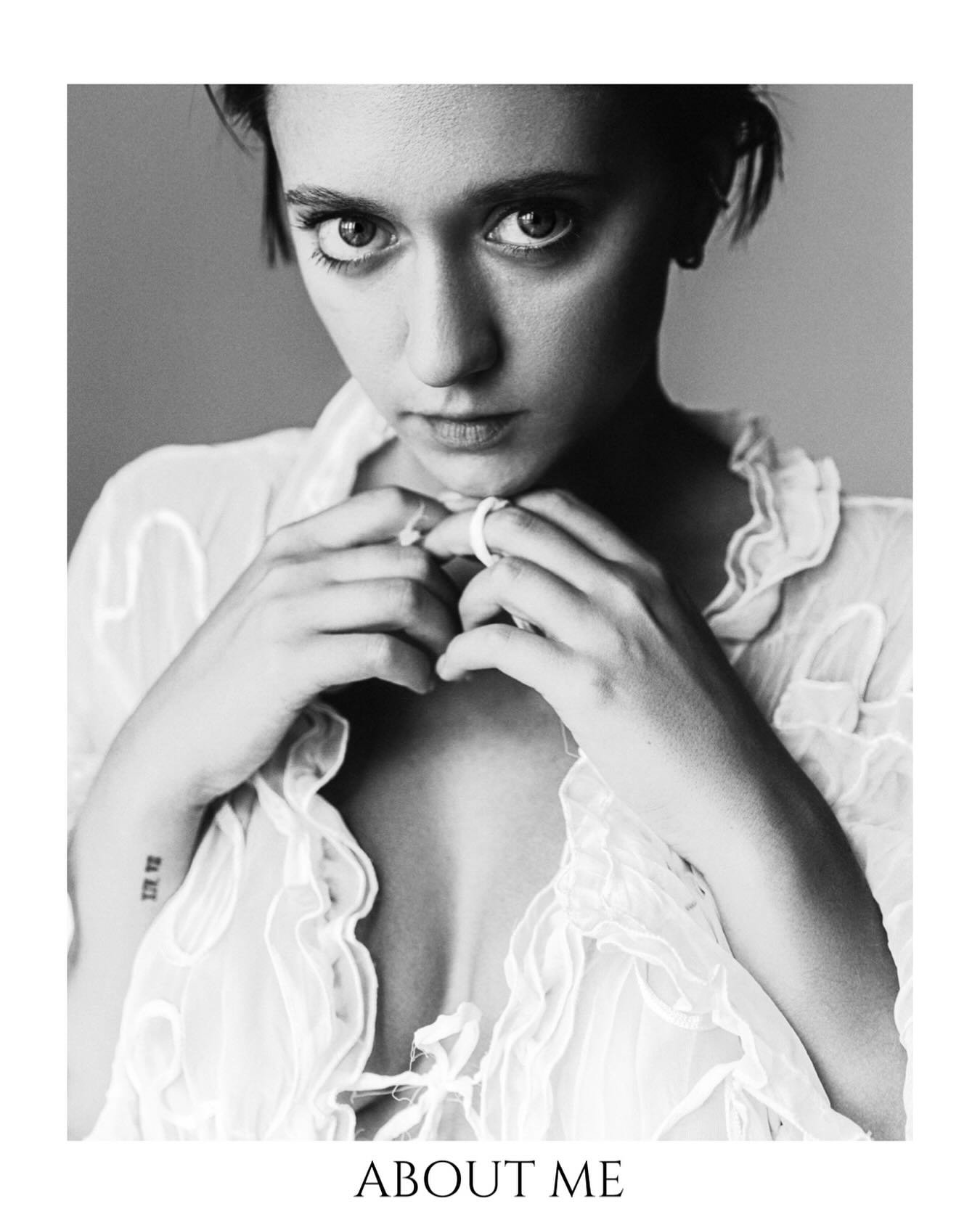 My name is Anastasia, I&rsquo;m a multidisciplinary artist based in Paris.
My background is in classical ballet - I graduated from the Bolshoi Ballet Academy and then worked with classical ballet companies.
Five years ago, I moved to Europe to start 