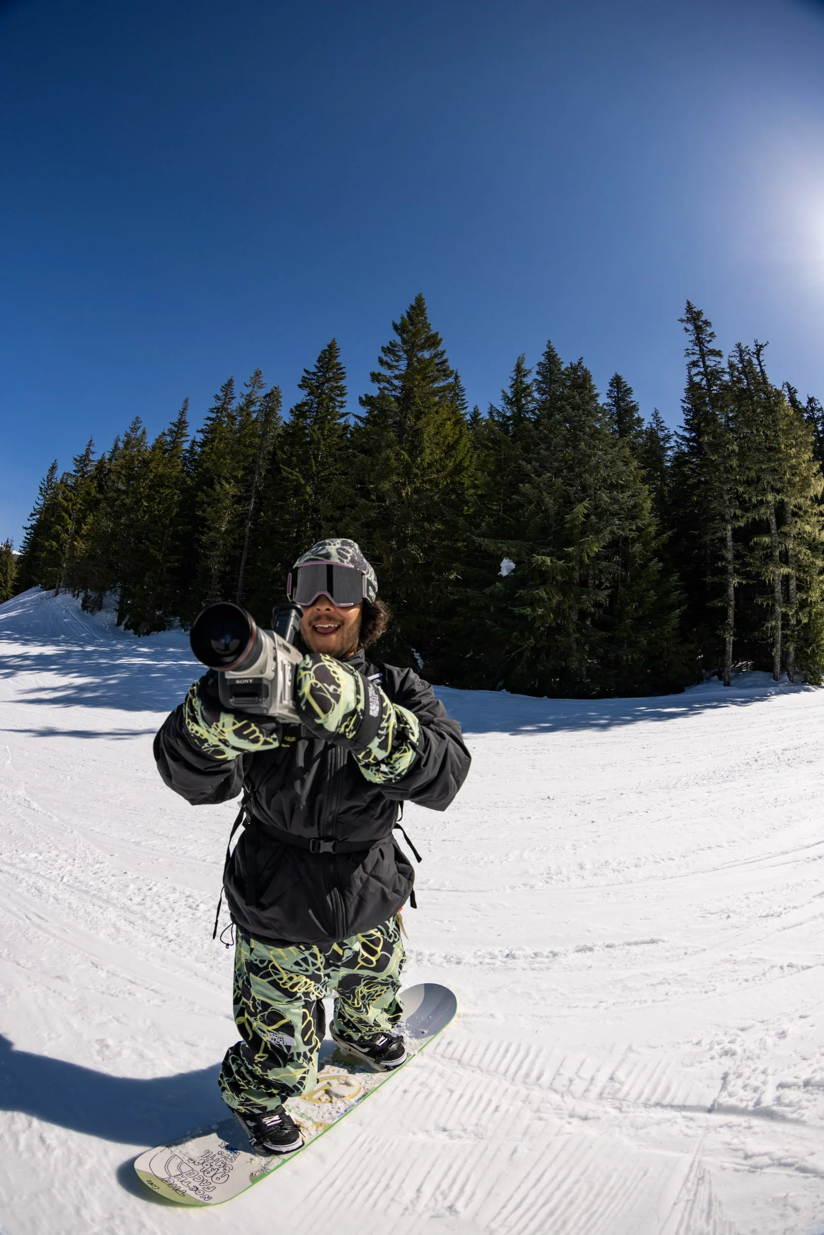 TNF_FW23_Freeride_TheLift_Yoshida-2282.jpeg