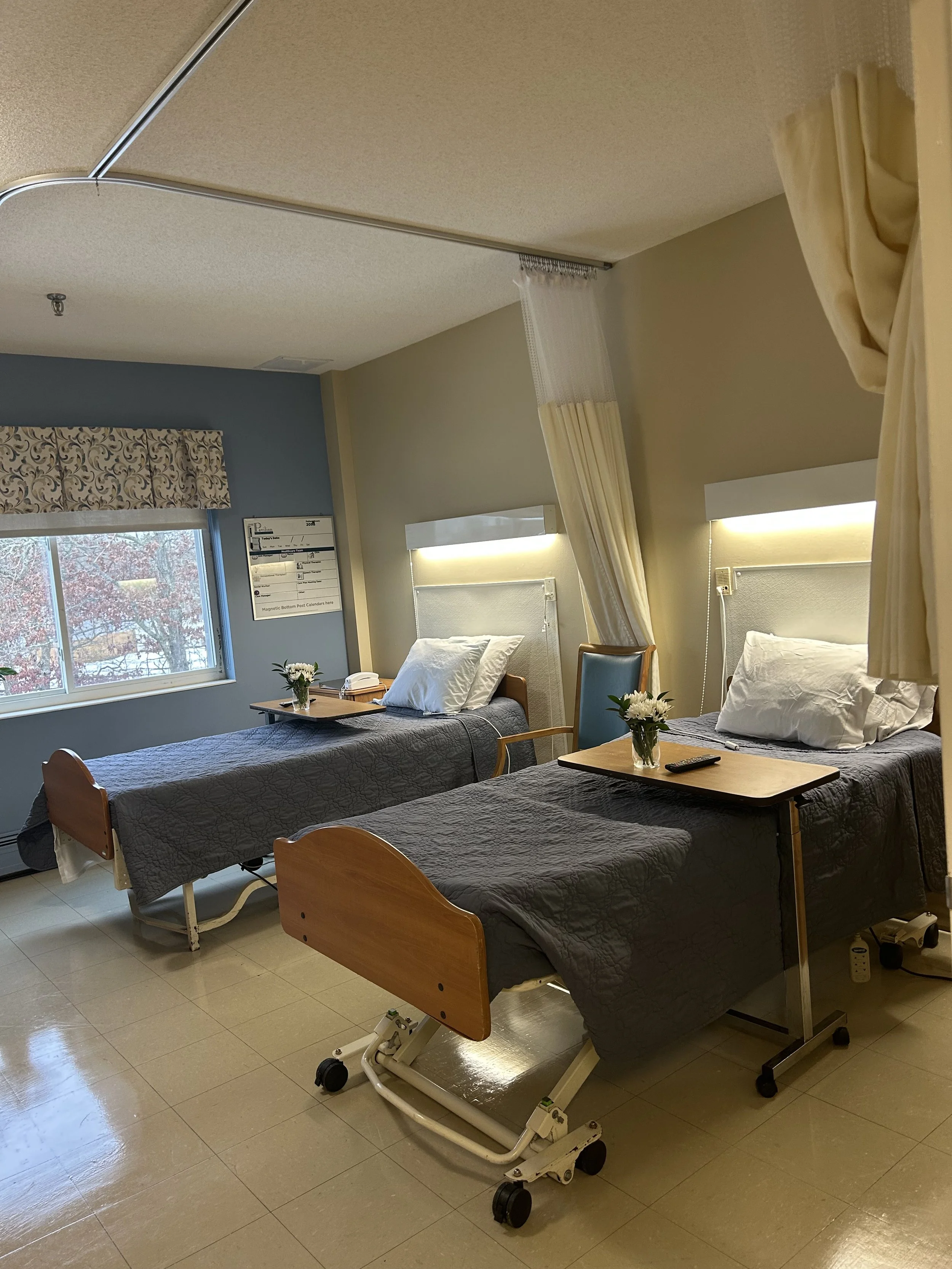room pic.jpeg
