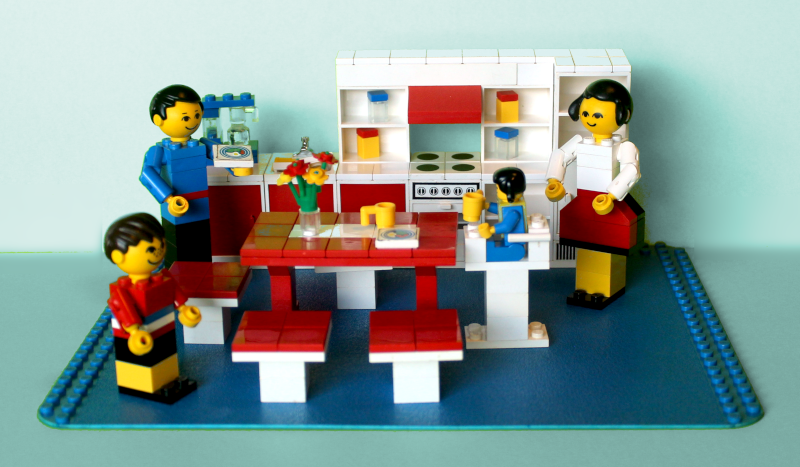 Vintage: Homemaker Kitchen