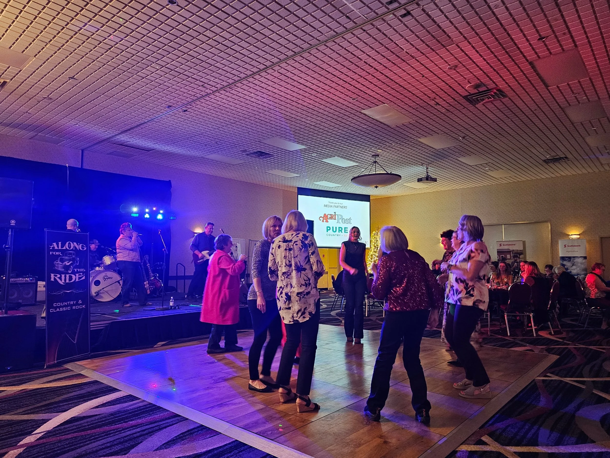 Live band and dancing