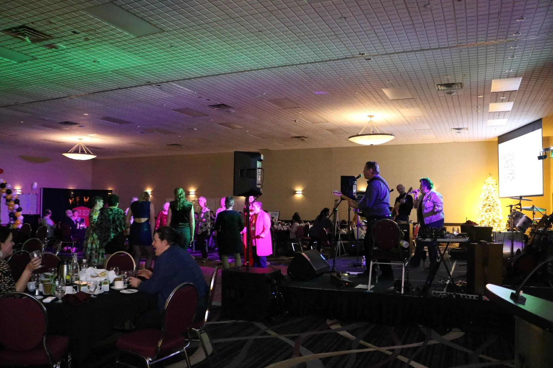 Live band and full dance floor