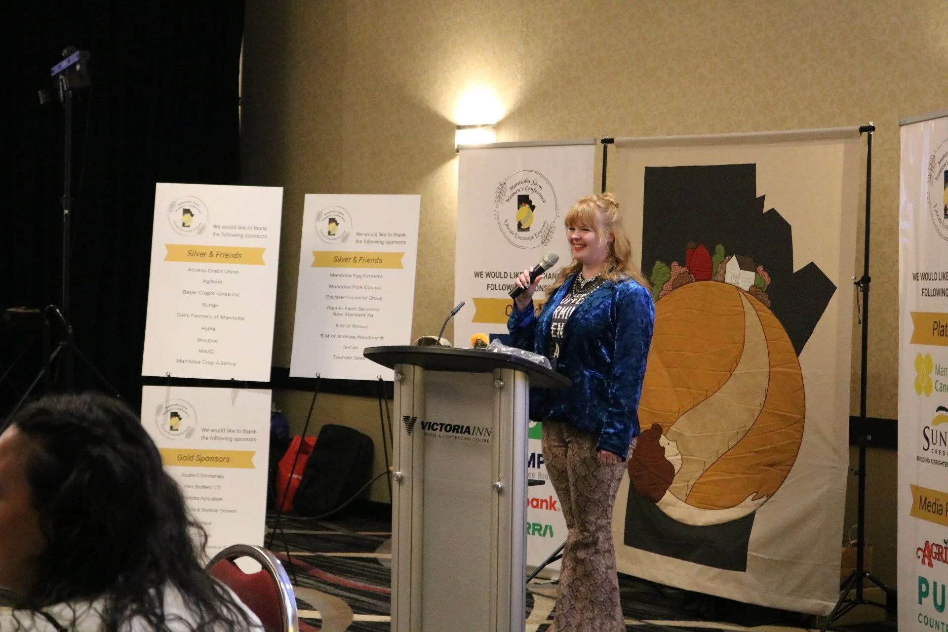 Emcee speaker on stage