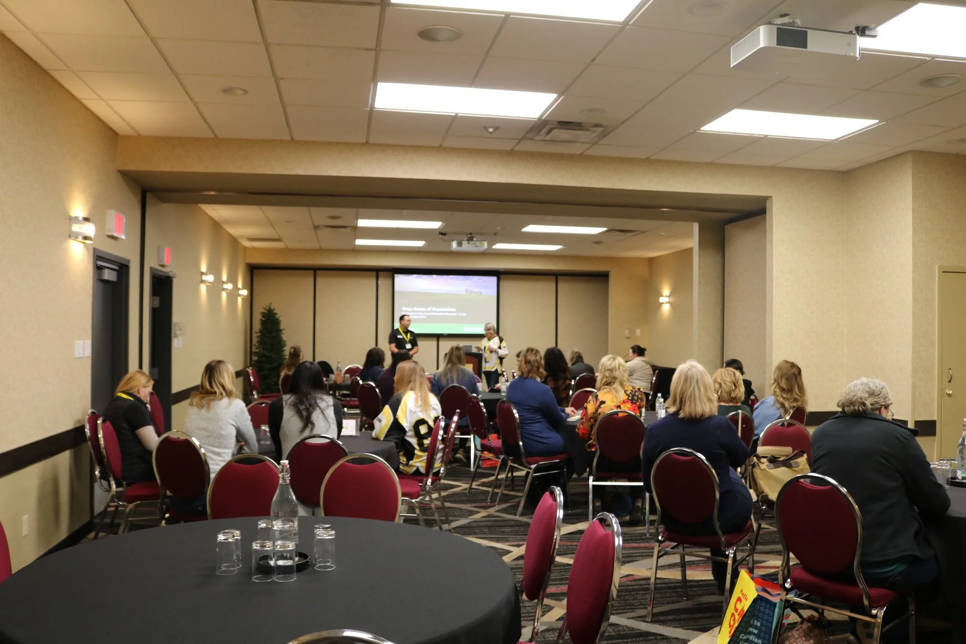 Select-a-session conference room