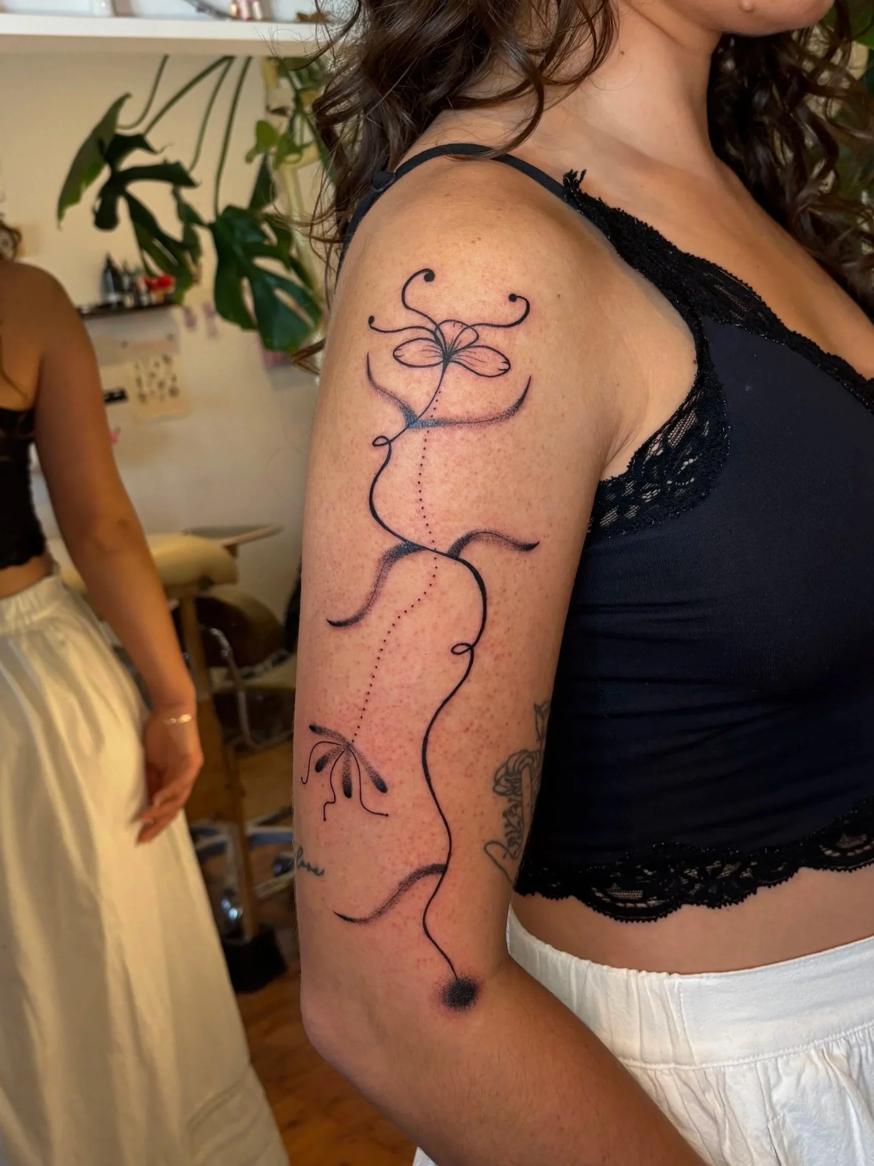 big+arm+flower+flow.jpg