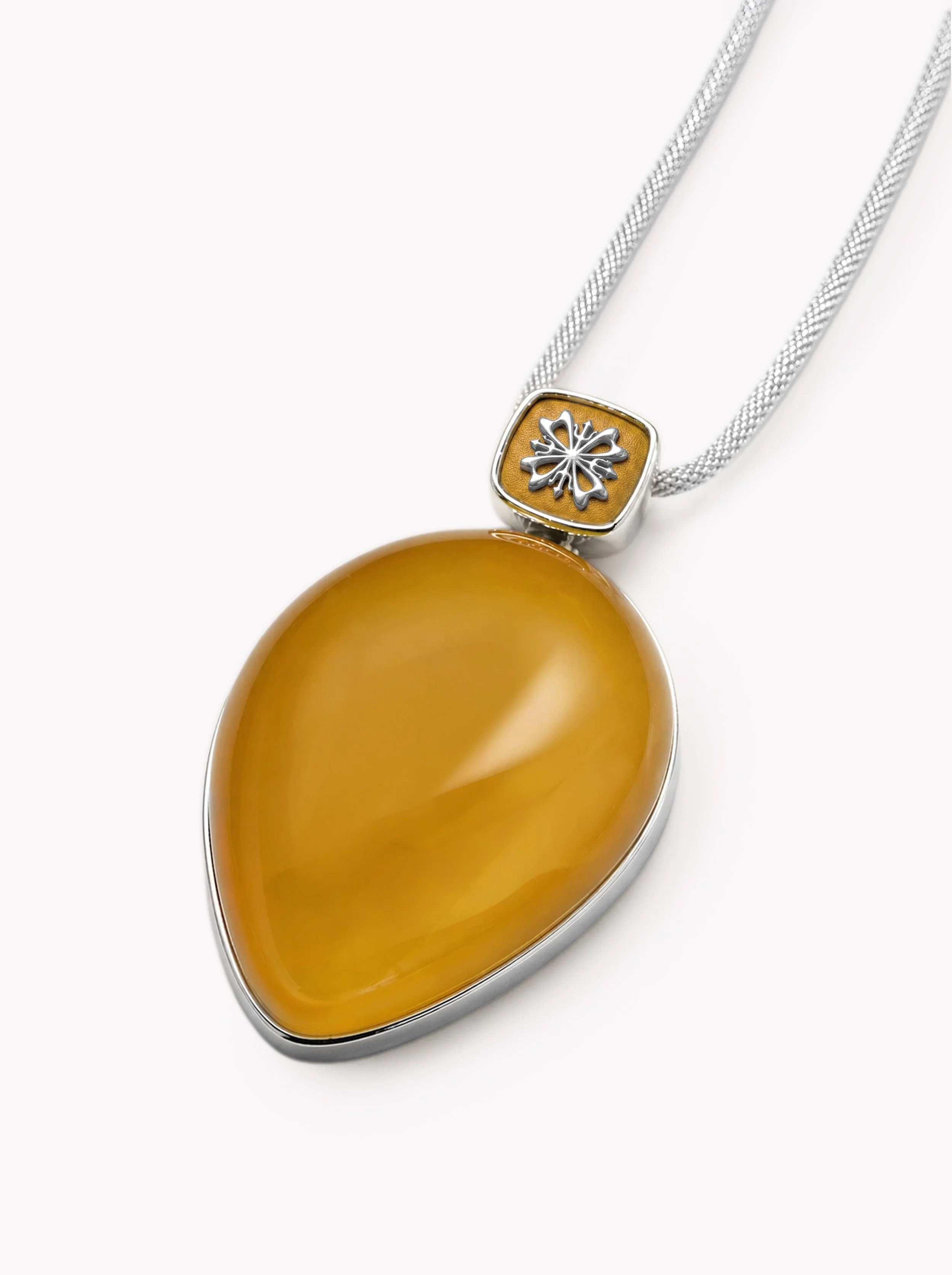 HALO NECKLACE.jpg