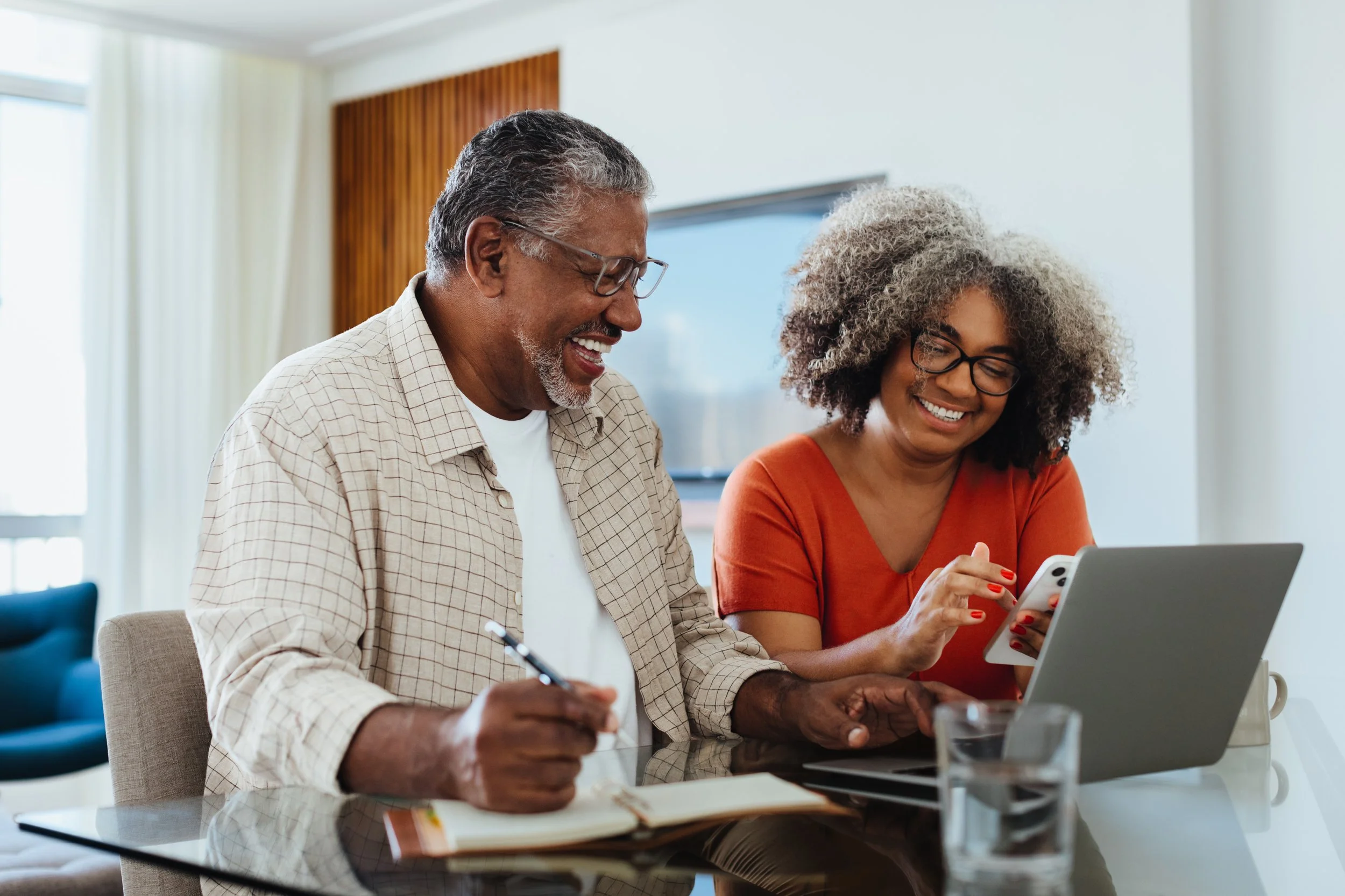 SEP IRA vs. Solo 401(k) vs. Traditional 401(k) vs. SIMPLE IRA vs. Cash Balance Plan: Which Retirement Plan Works Best for an S Corp Owner?
