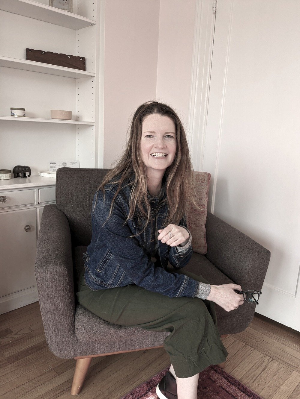 Therapist for women with anxiety and burnout in California