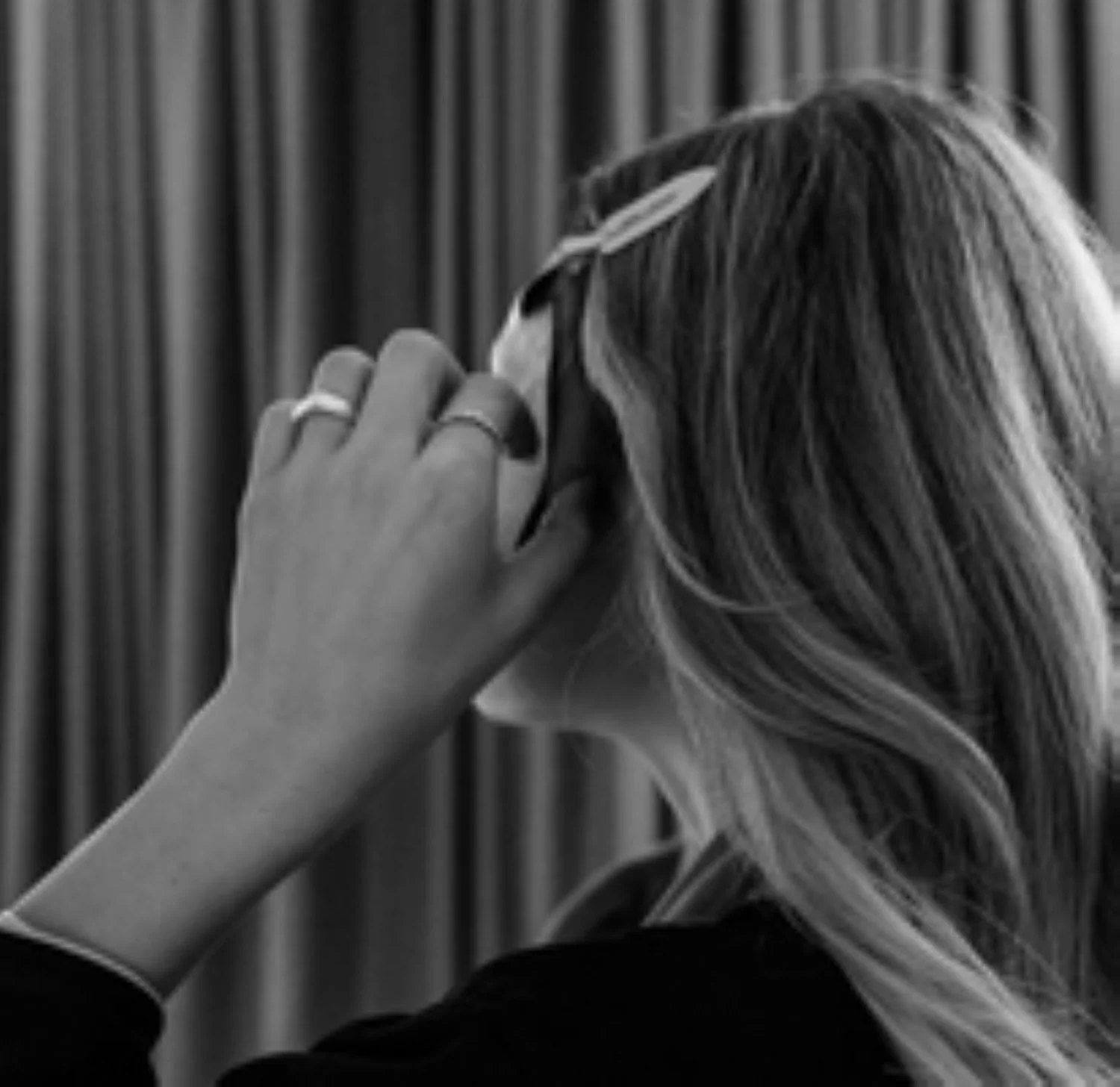 Brainspotting can relieve overwhelm from anxiety and trauma by processing at a deeper level