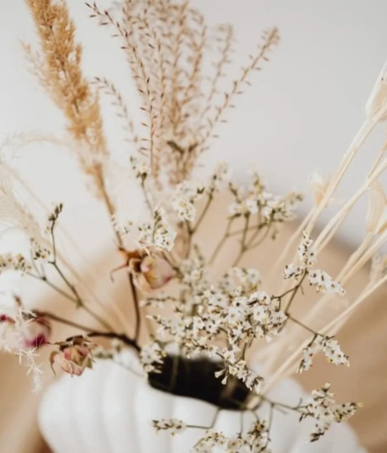 Find yourself in your relationship with relationship therapy