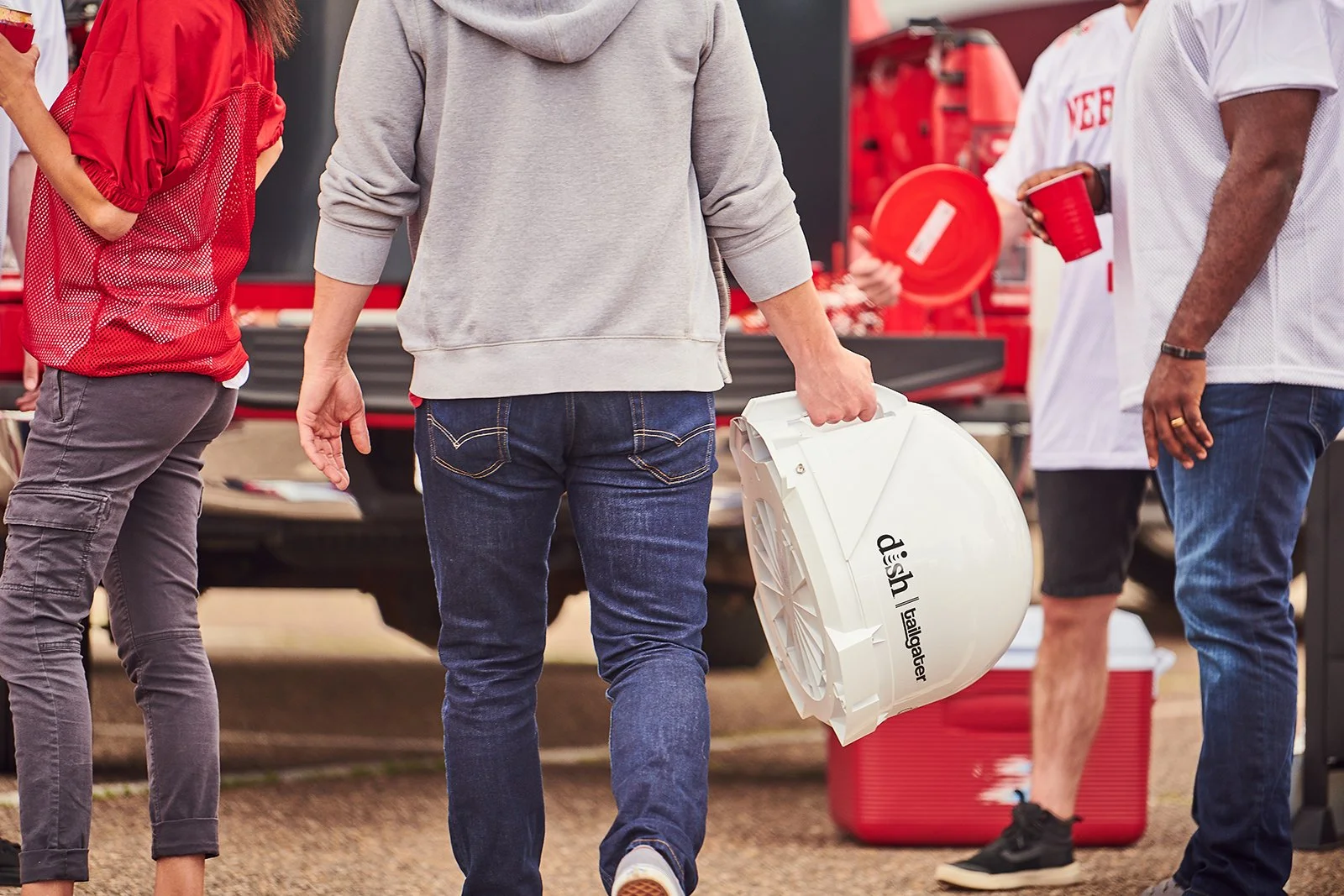 180517_dish outdoors_shot 06_954_Hi-Res_RGB.jpg