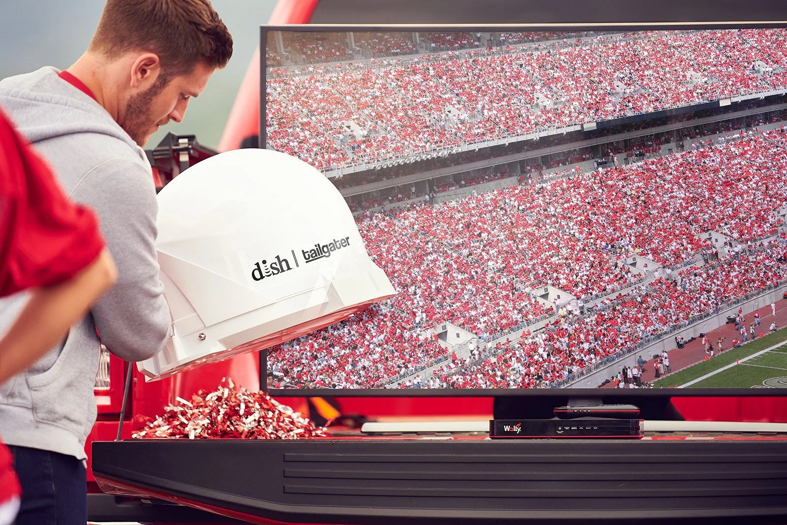 180517_dish outdoors_shot 06_961_Hi-Res_RGB.jpg