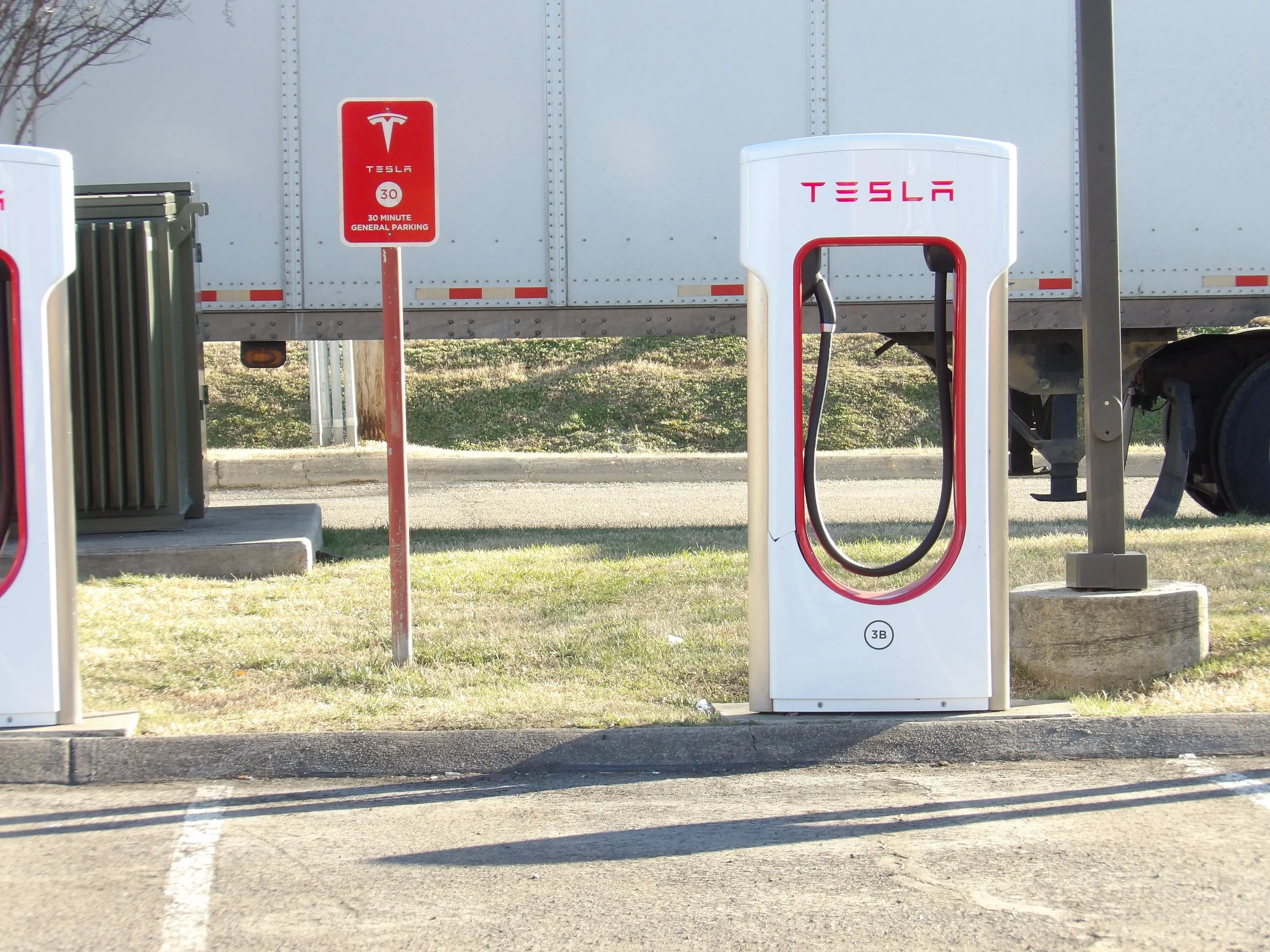 Dickson Plans Electric Vehicle Charging Station