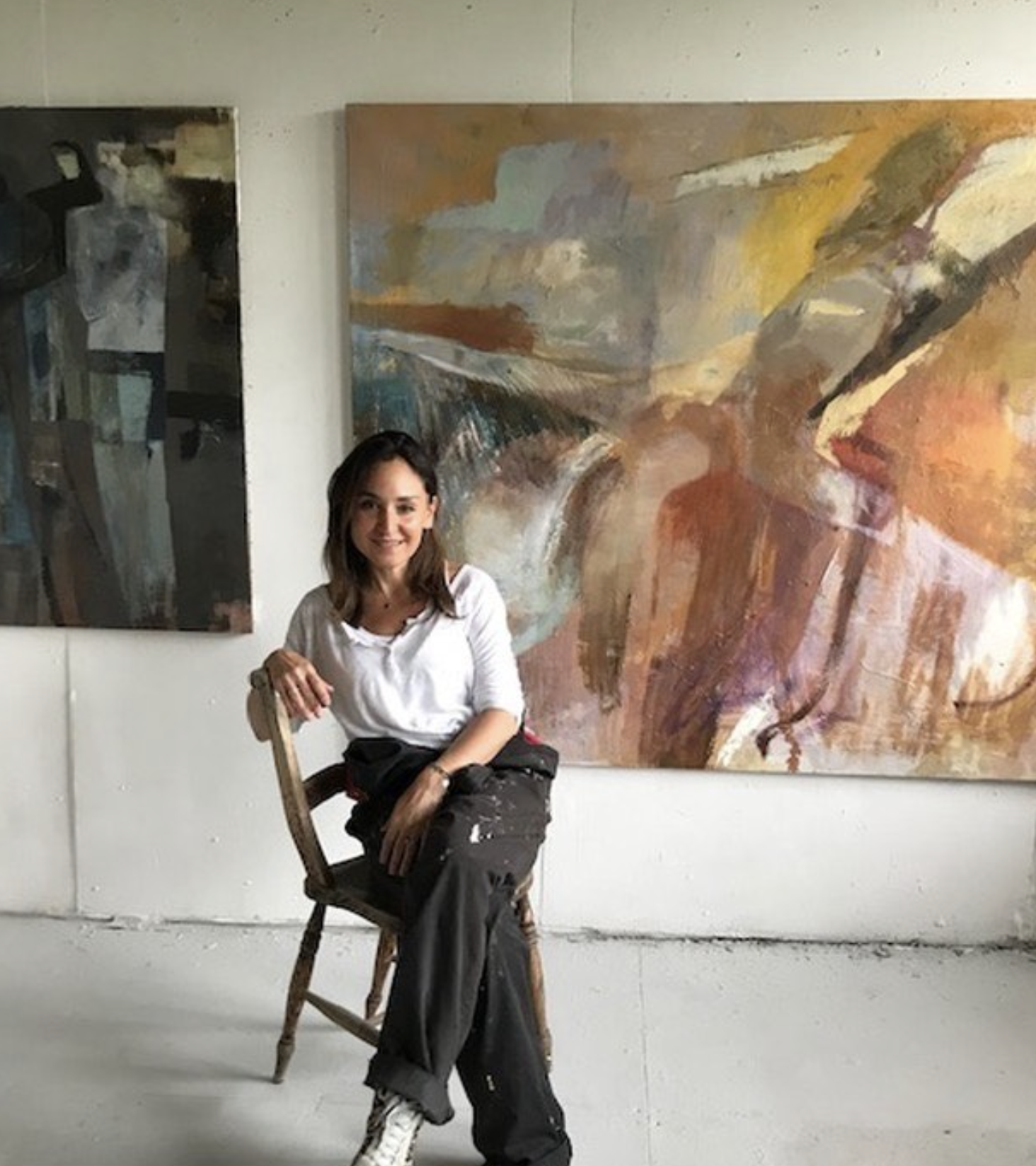 Portrait of artist Davina Jackson