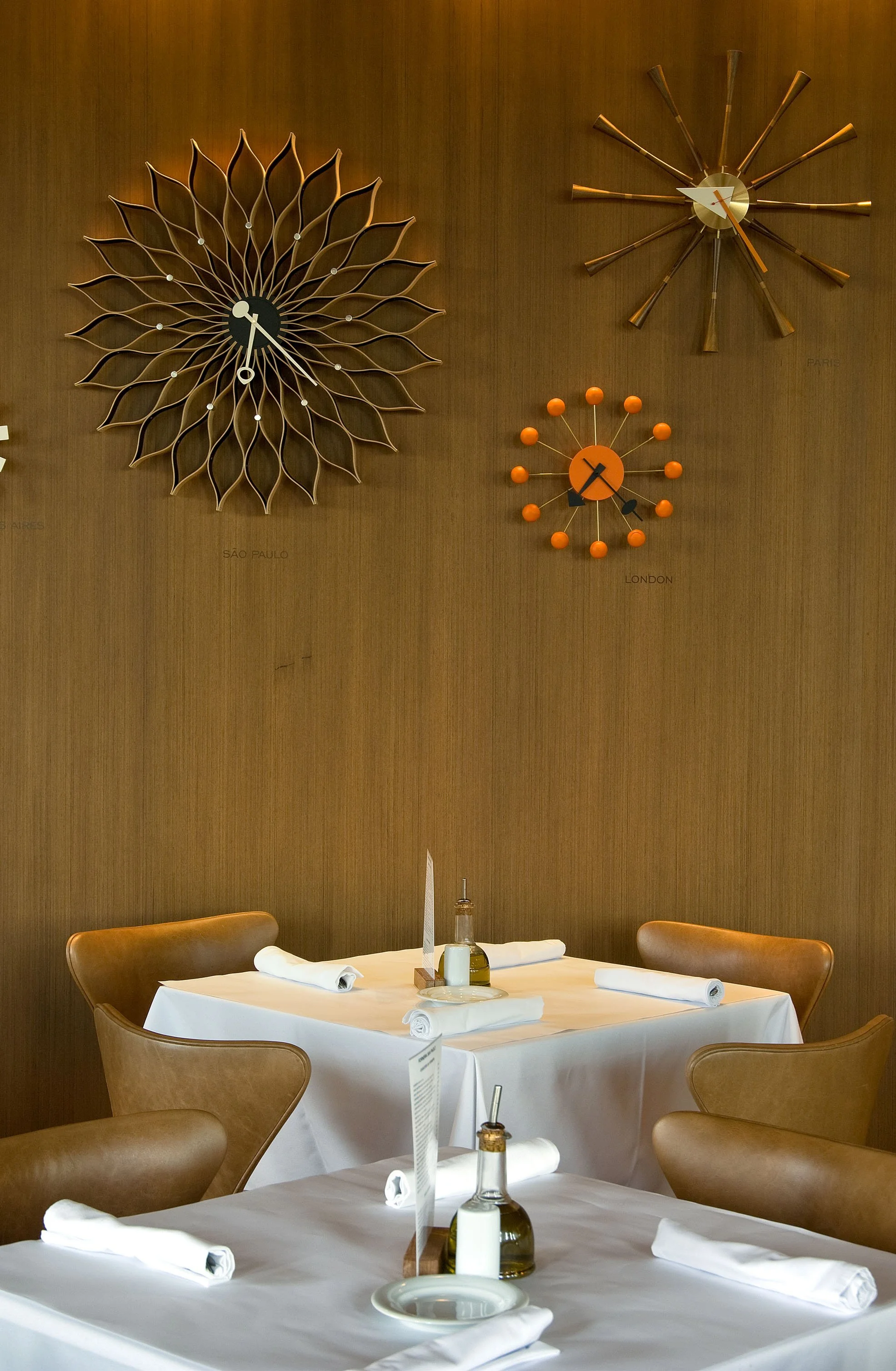 restaurant forrenia4.jpg