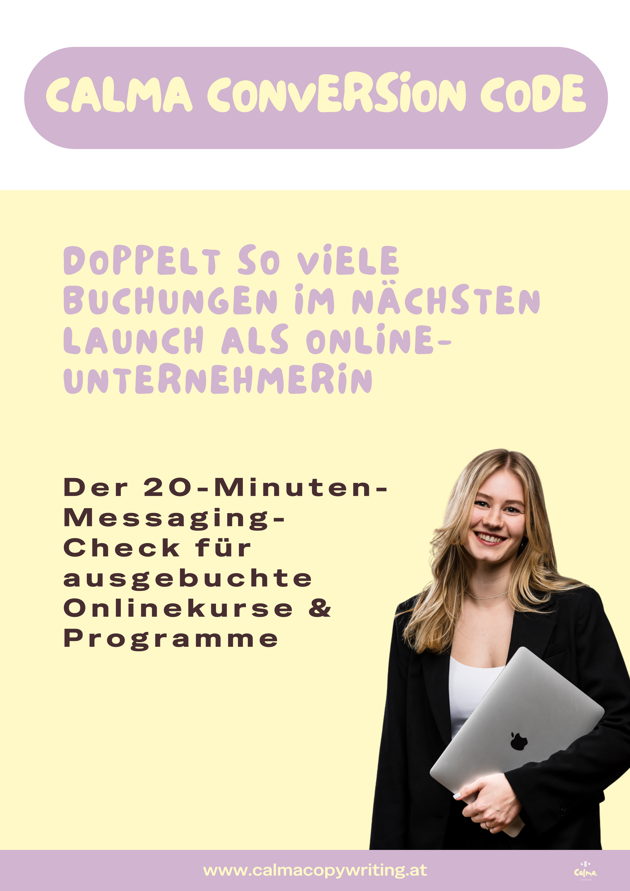 Werbeflyer für Calma Copywriting mit einem Bild einer lachenden jungen Frau mit langen blonden Haaren, die einen Laptop hält. Das Design verwendet Pastellfarben, lila und gelb, mit Texten in deutscher Sprache über Online-Kurse und -Programme im Bereich Buchhaltung.