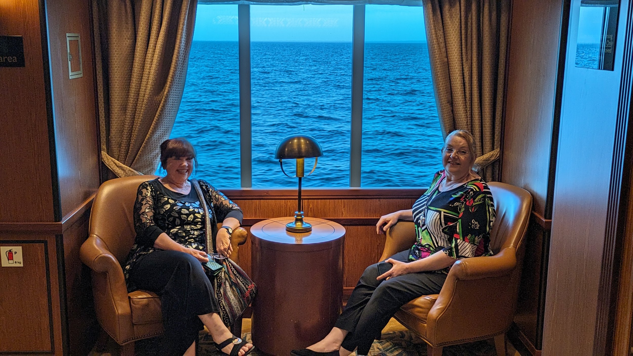 Mum and Lee chillin'