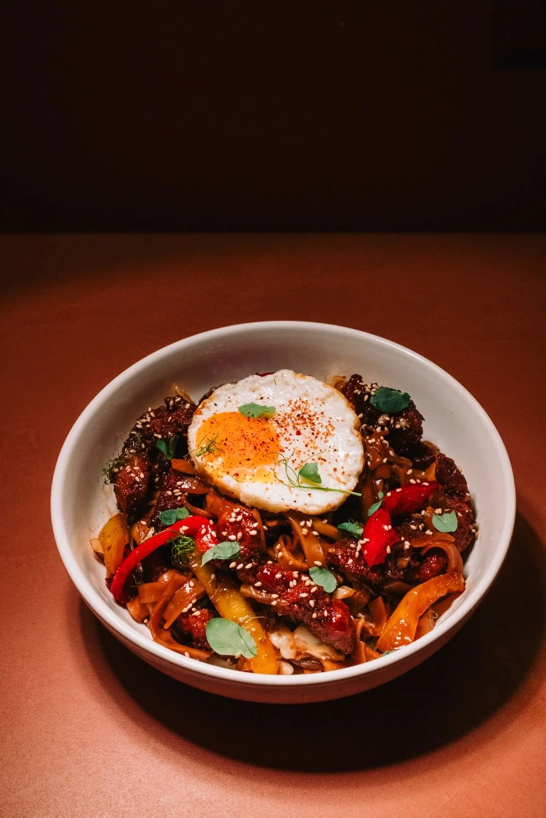 Signature dish fillet steak hoisin wok at mokelino in los cristianos