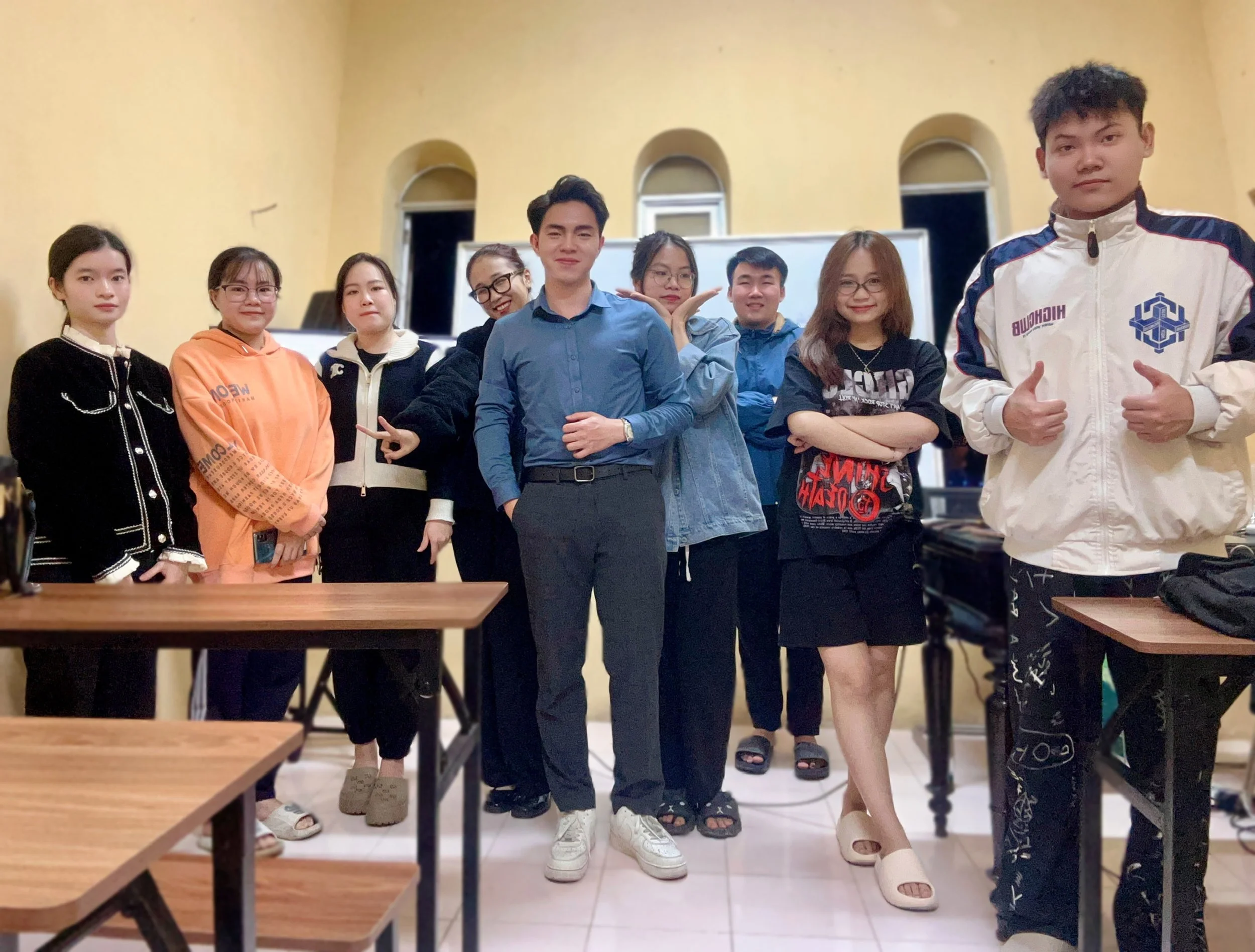 Ảnh lớp Cấp tốc.jpg