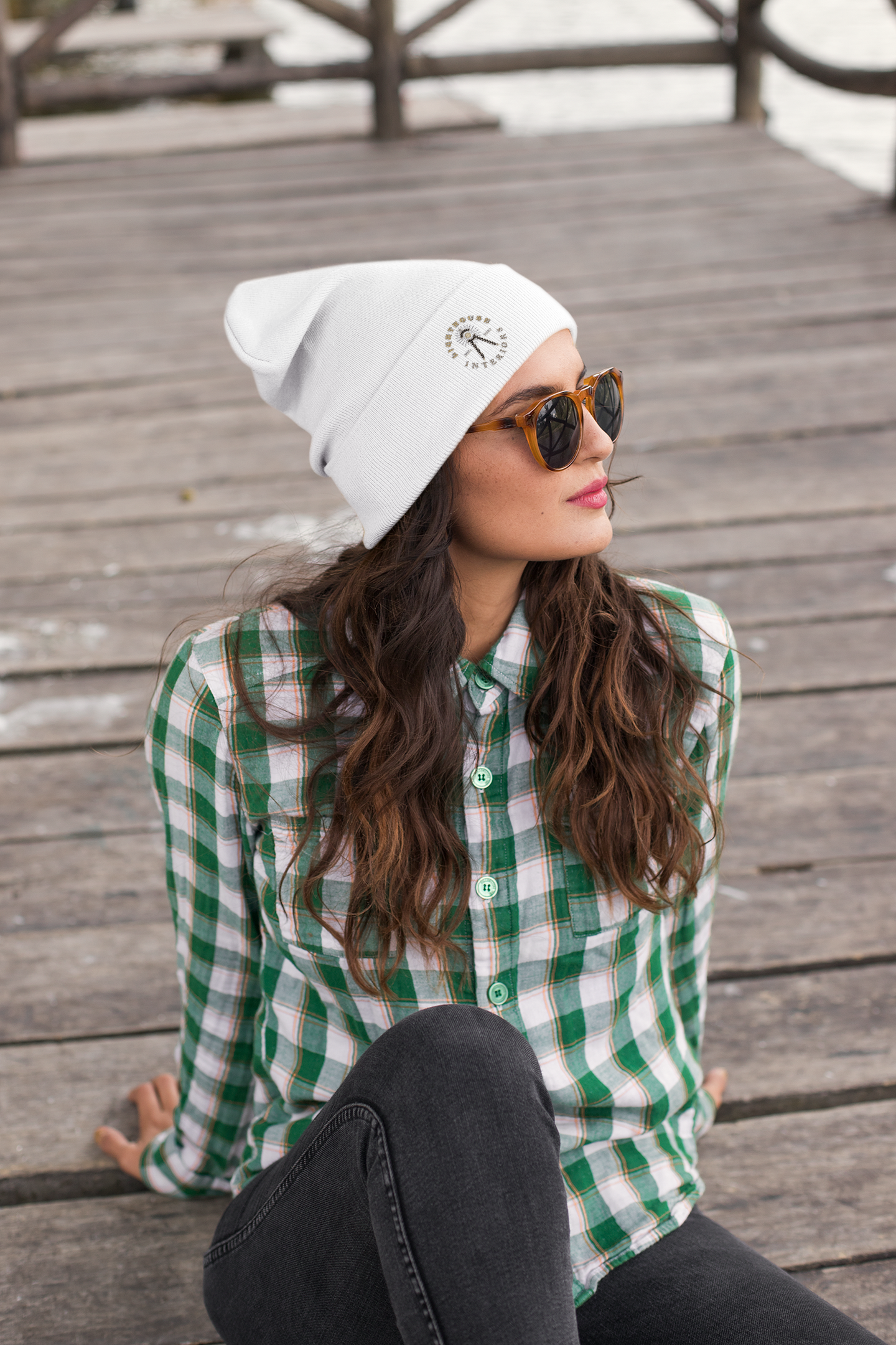 beanie-mockup-of-a-woman-wearing-a-green-plaid-shirt-24625.png