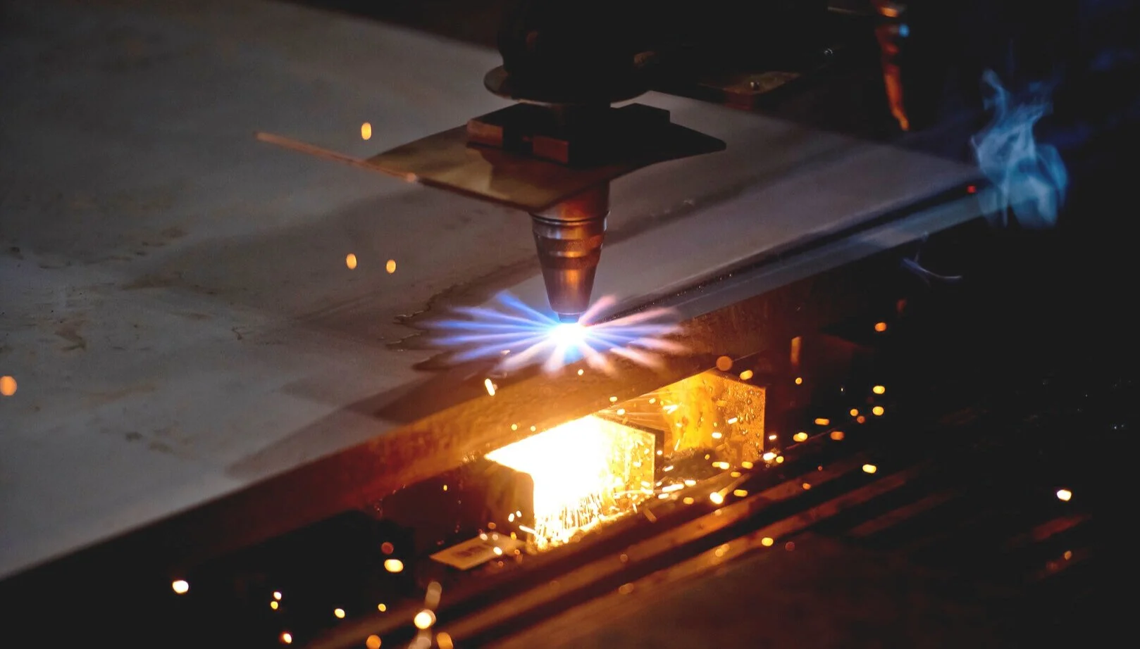 Best practices for modeling tubes and beam connections in Tekla for fabrication with HGG machines