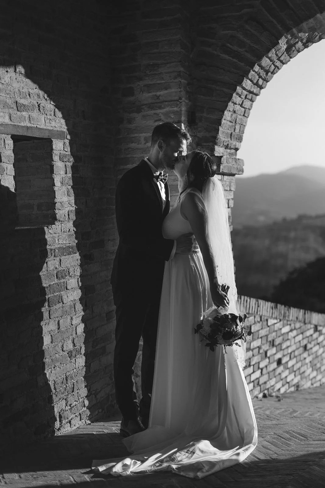 Independent celebrants like Paola Orazi help American and Australian couples craft bespoke ceremonies that reflect their love story while guiding them and their guests through an extraordinary Italian experience.