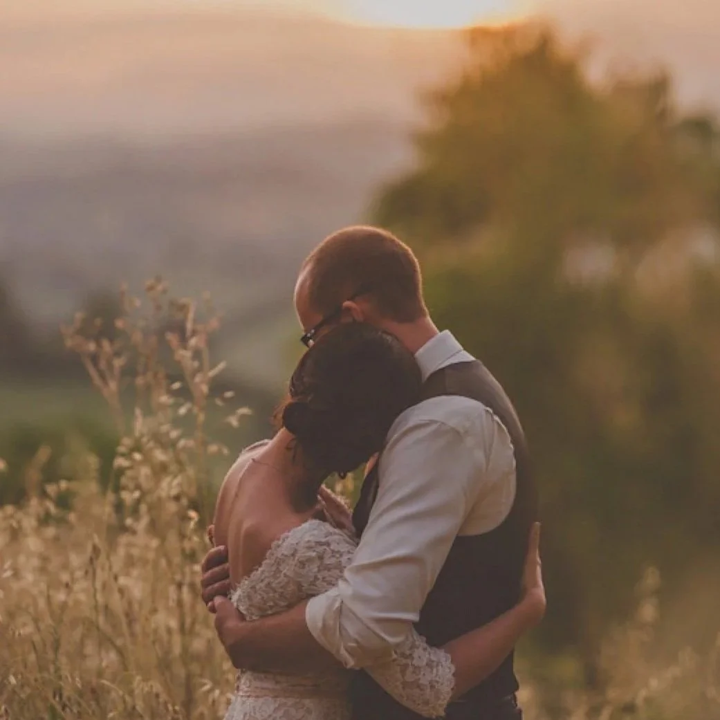 Destination weddings in Italy allow couples to celebrate love and enjoy a once-in-a-lifetime Italian vacation together. Symbolic wedding celebrant Italy and English speaking officiant Italy.  Paola Orazi the best celebrant in Italy