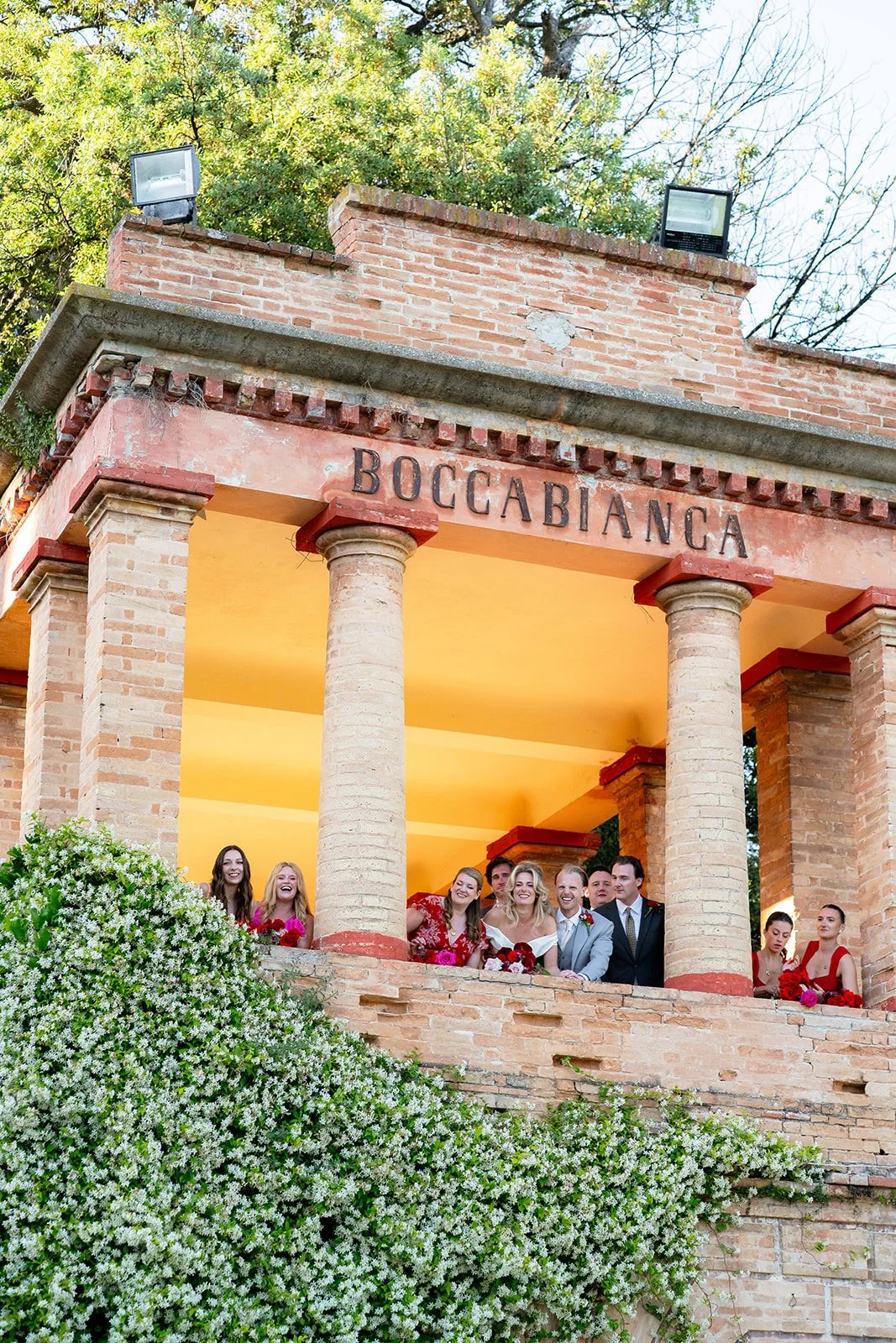 Tailored and performed in multiple languages, including English, Italian, French, Spanish, German and more. Paola Orazi Independent Celebrant the best thoughtful approach.