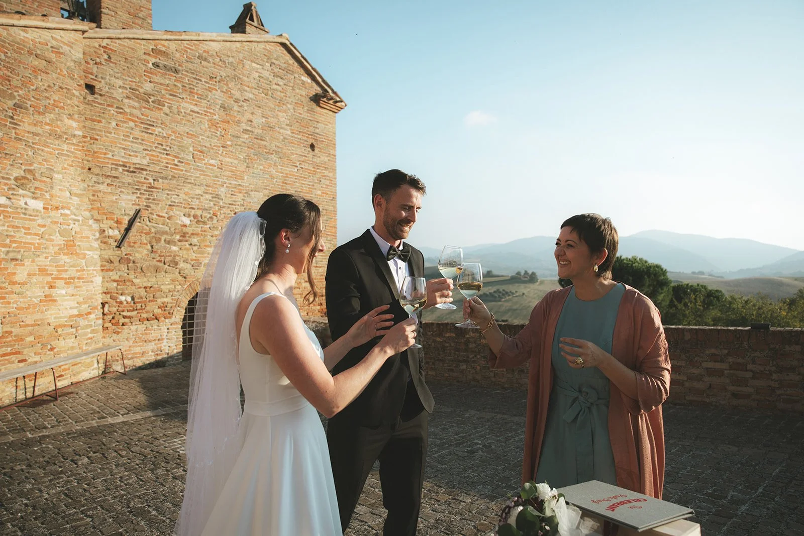 English and Italian speaking celebrant  unique or unconventional wedding ceremony