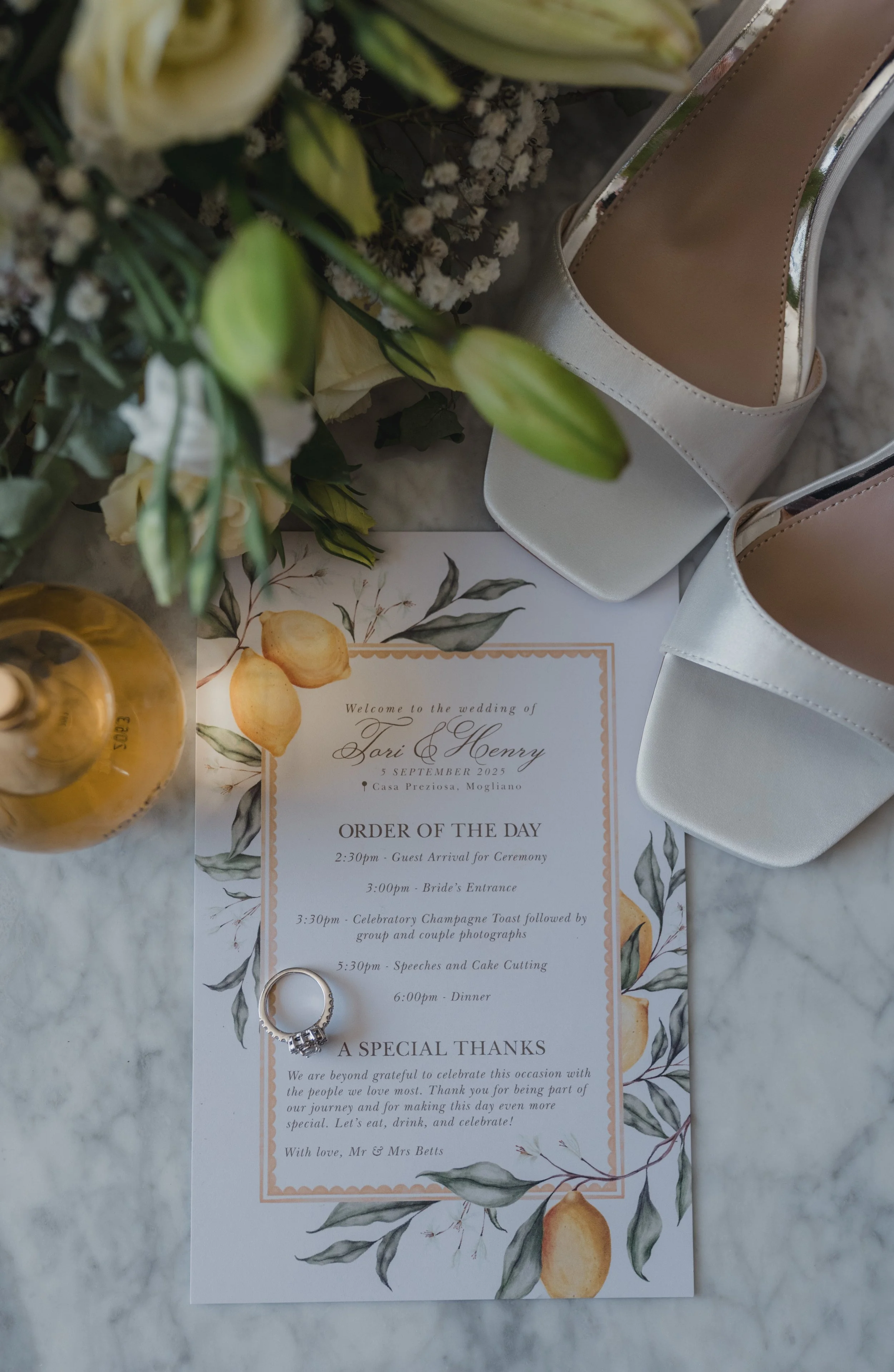 Tuscan wedding celebrant, Borgo San Felice wedding ceremony Italy, Siena wedding ceremony celebrant, luxury Chianti wedding venue Tuscany, Tuscany destination wedding with celebrant, symbolic wedding in Tuscany.