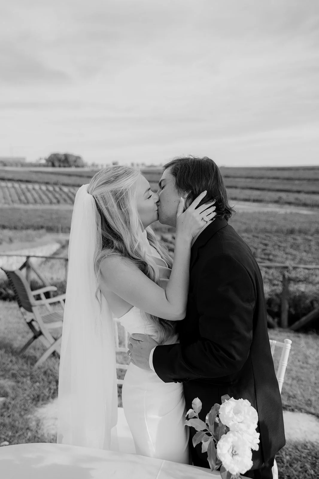 A luxury yet authentic Italian wedding experience
A ceremony written exclusively for them
A celebrant who understands destination weddings
A meaningful alternative to a standard civil ceremony