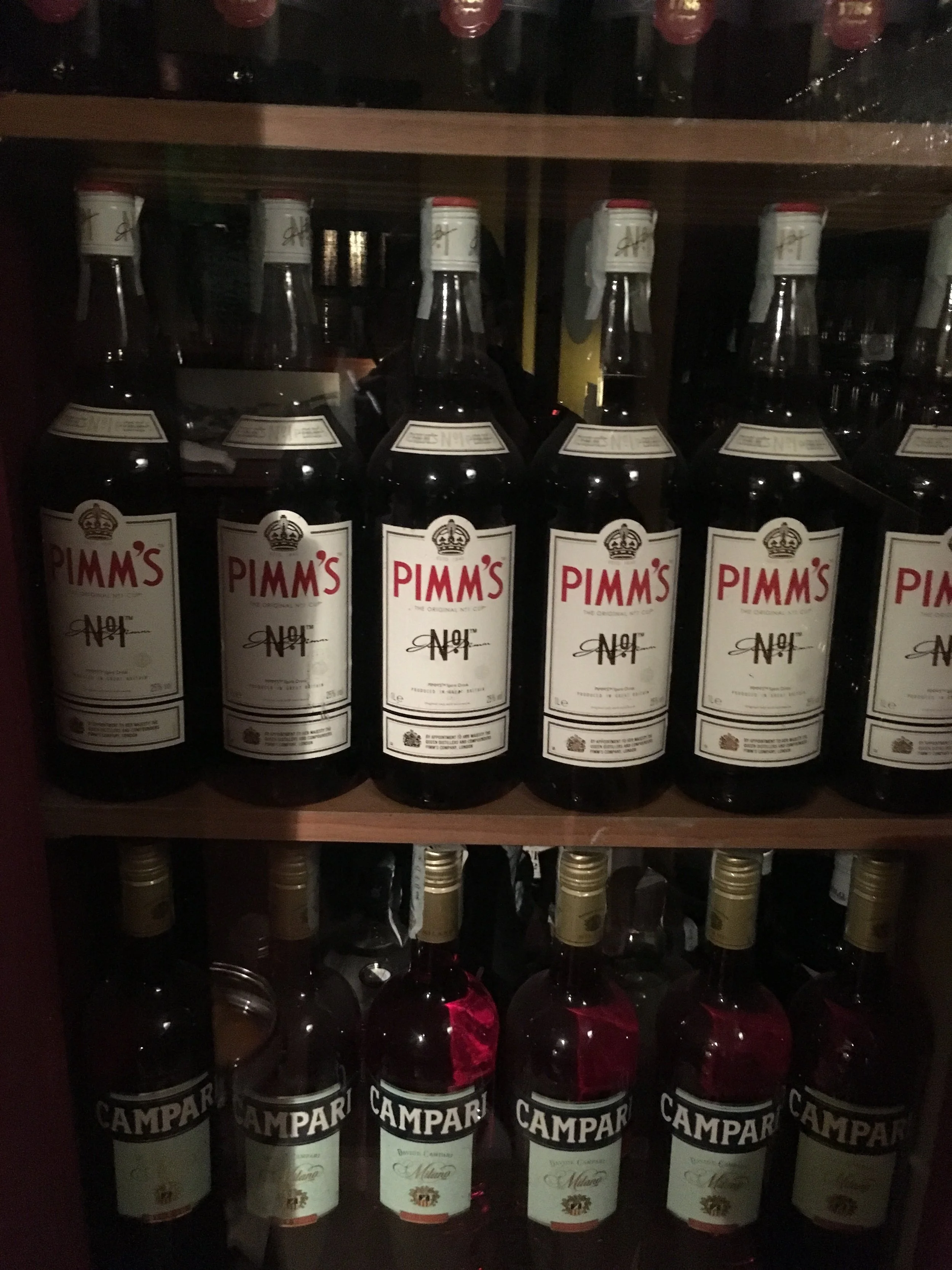 Celebrants for international couples blend Italian beauty with professional guidance. Symbolic wedding celebrant Italy and English speaking officiant Italy.  Paola Orazi the best celebrant in Italy