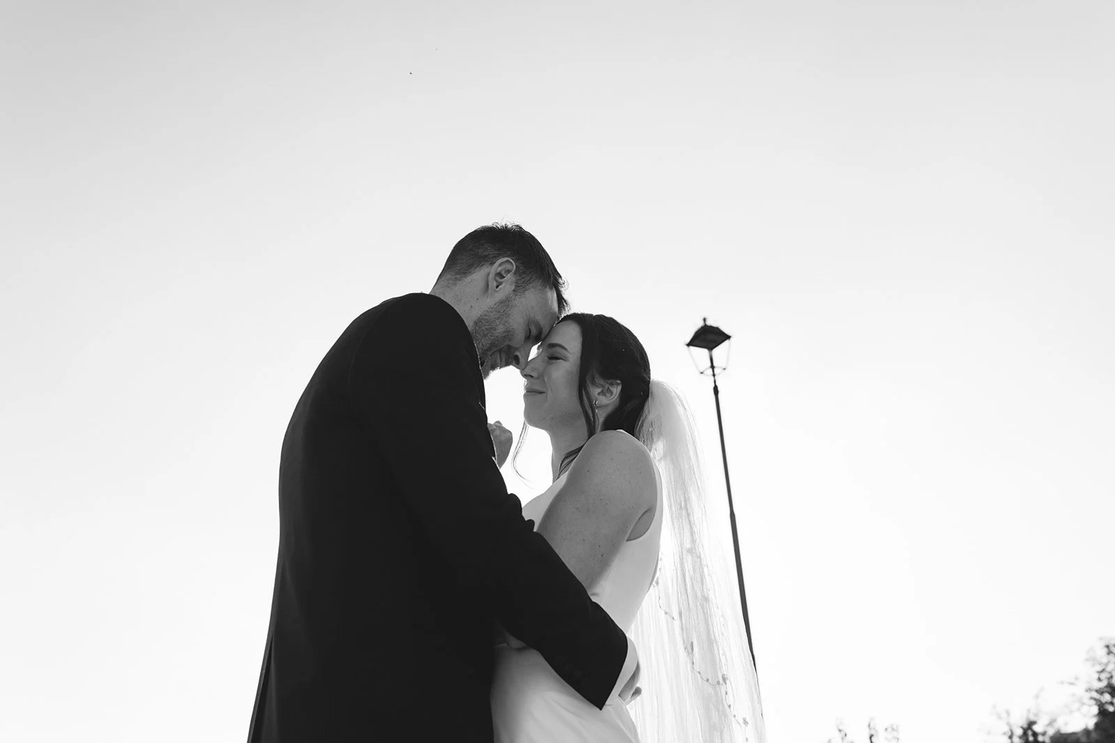 Independent celebrants like Paola Orazi help American and Australian couples craft bespoke ceremonies that reflect their love story while guiding them and their guests through an extraordinary Italian experience.