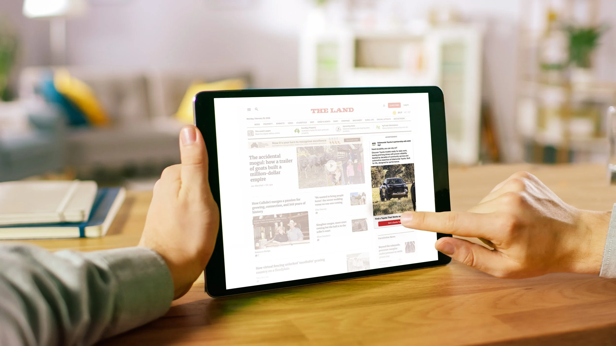 CleverAds_Image_Device_07_DisplayTablet_v02