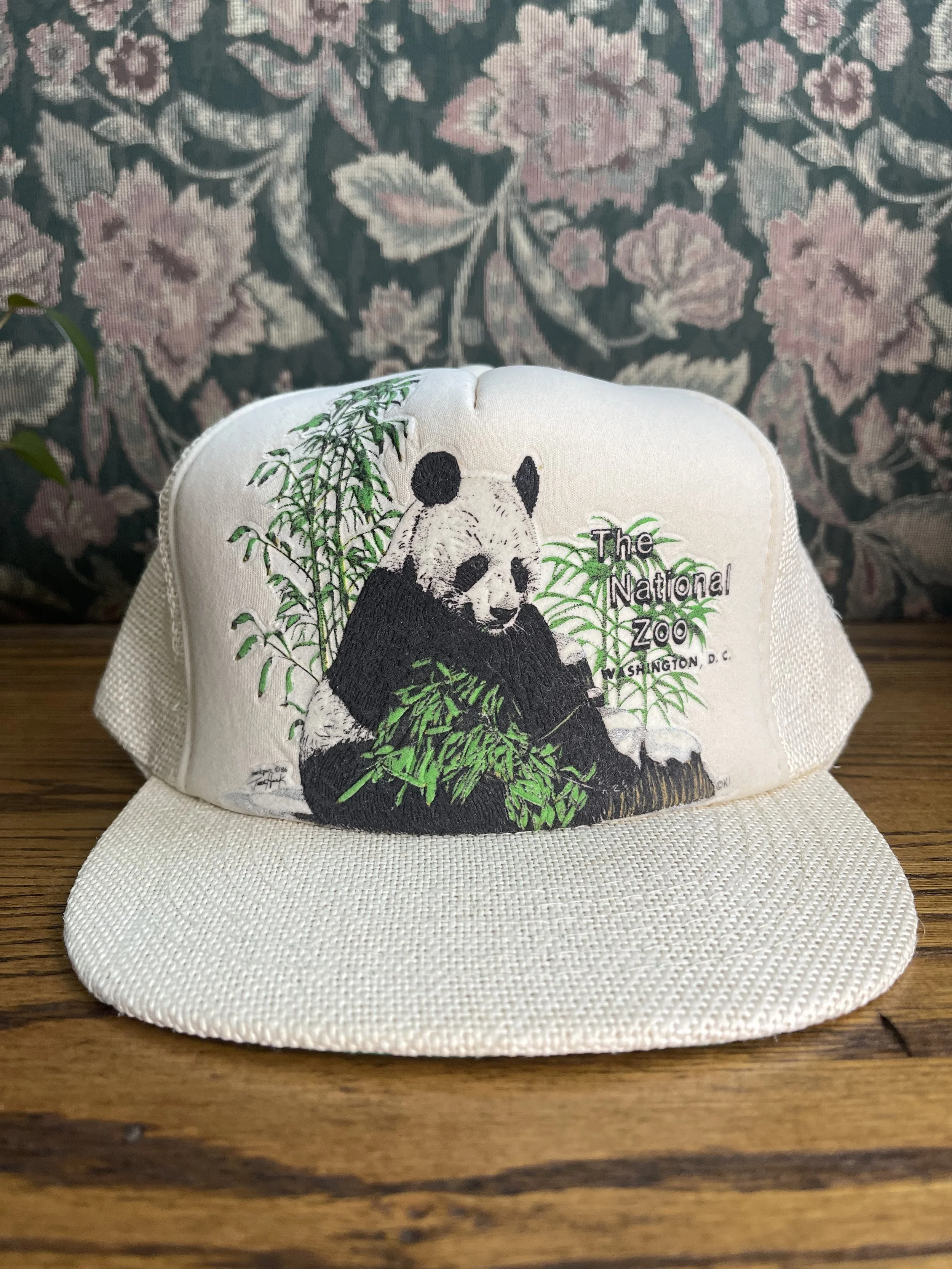 Vintage Trucker Cap - National Zoo Washington D.C. Panda Scene (1990s)