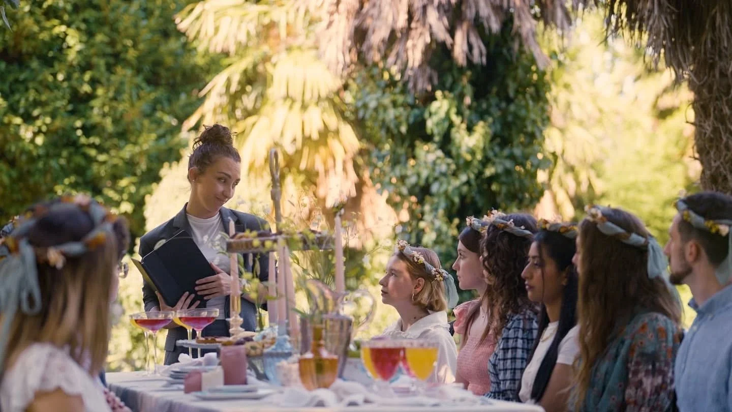 More stills from "Unfit" - tables edition 
Only wholesome people invited. 

Shot by @benjaminjamesmarlowcamera

Set design and costumes by @giorgiadissera

Cast:
@jvarrichio
@abrowneyedgeek 
@shyna.nasir
@amoramezcua
@hector.tj.huang 

Spec