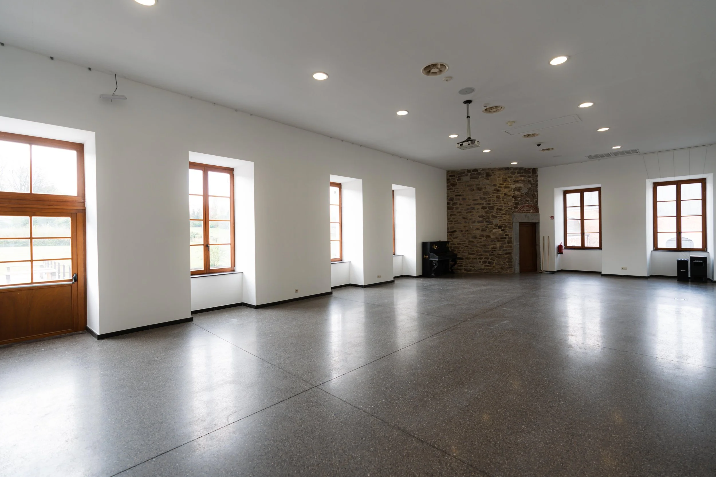 BLR02599.jpg