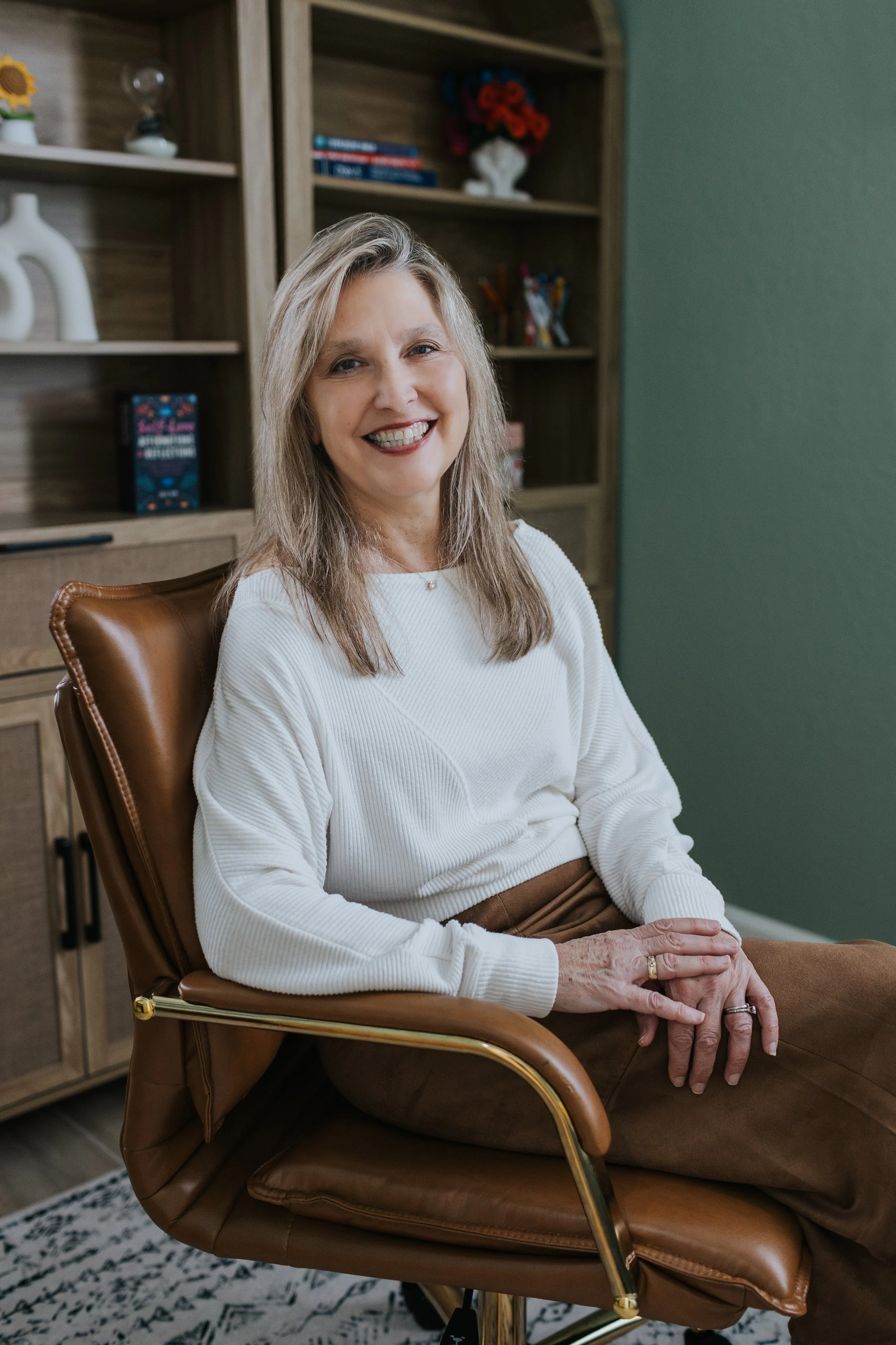 Dr. Lisha W. Kievit